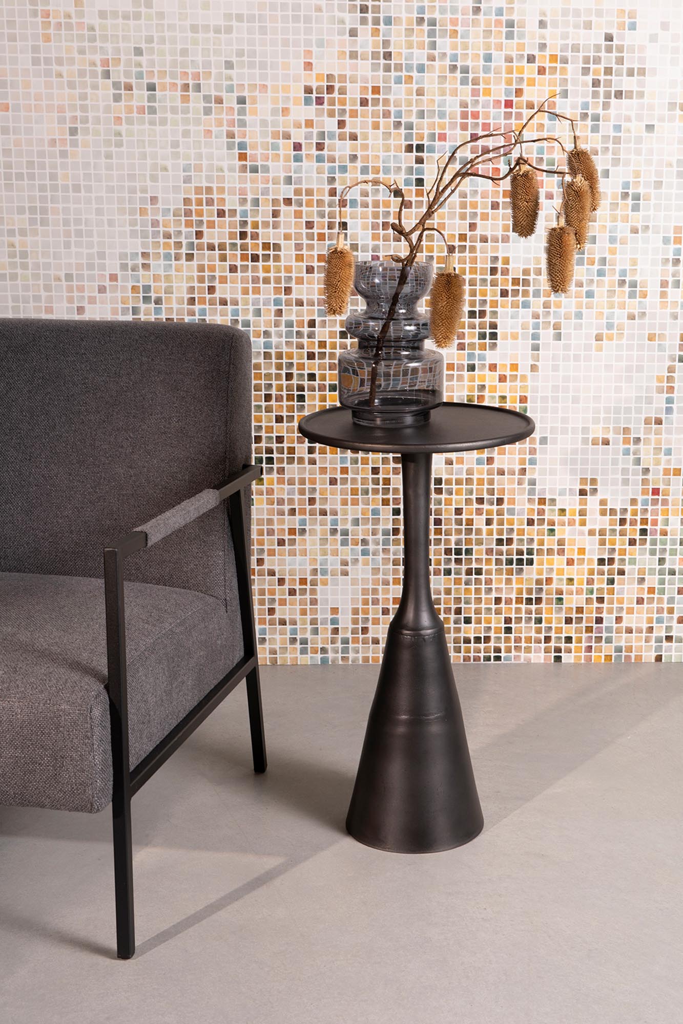 Beistelltisch Noah: Eleganz und Funktionalität in einem Möbelstück.