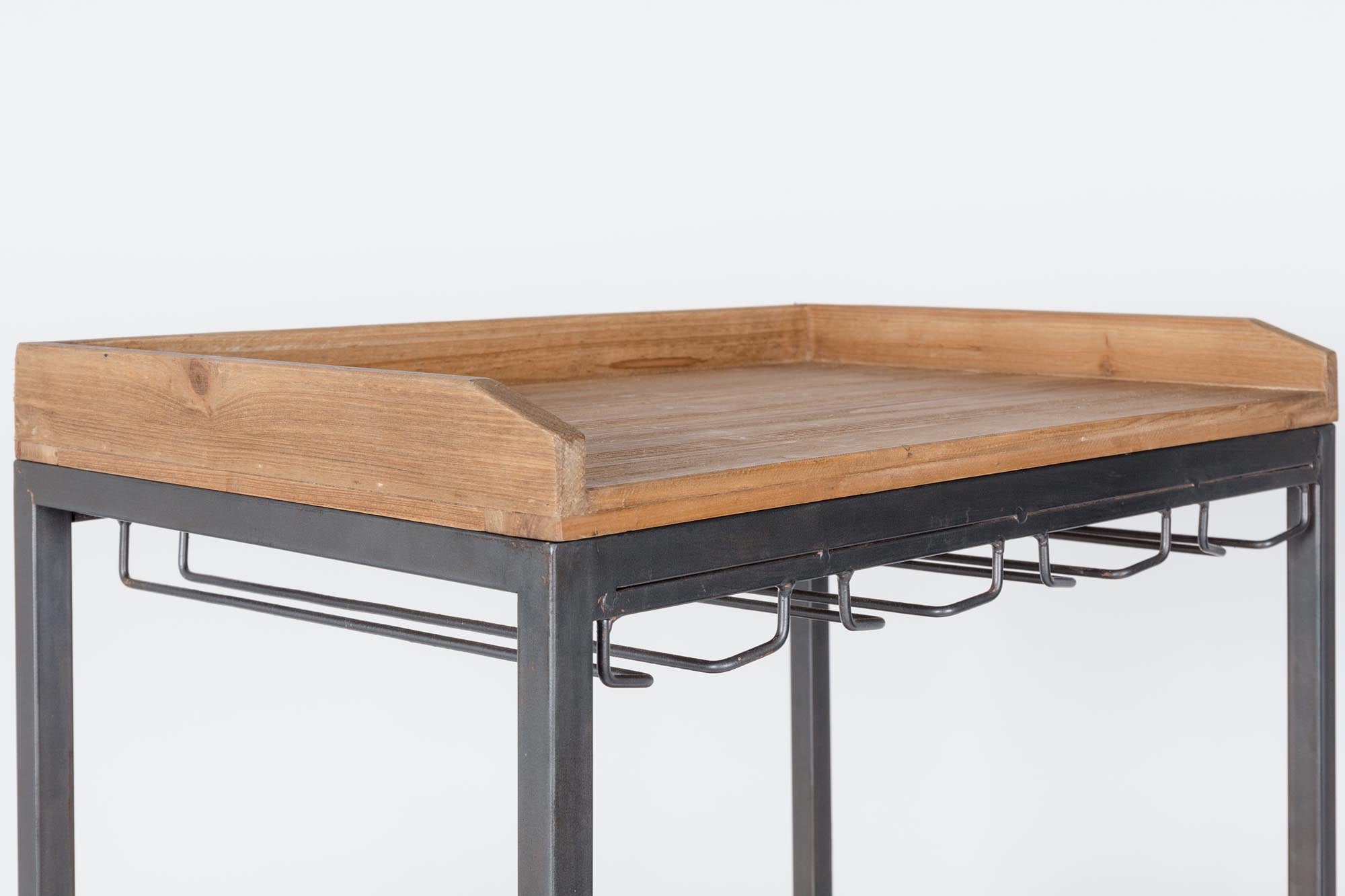 Cabinet EDGAR: Eleganz trifft auf vielseitige Stauraumoptionen.