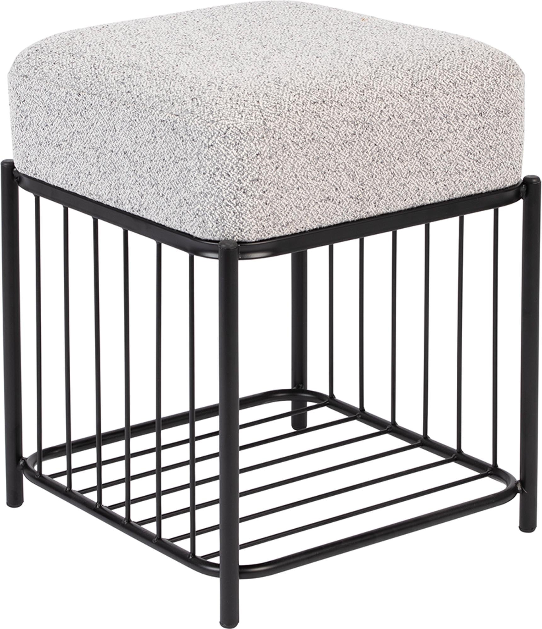 Entdecken Sie den Hocker Milou von White Label Living – ein elegantes Möbelstück, das Funktionalität und modernes Design vereint.