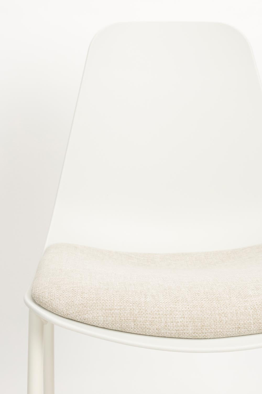 Stuhl Jeffrey White von White Label Living: Stilvolles Design, langlebiges Material und hoher Sitzkomfort für jedes Zuhause.