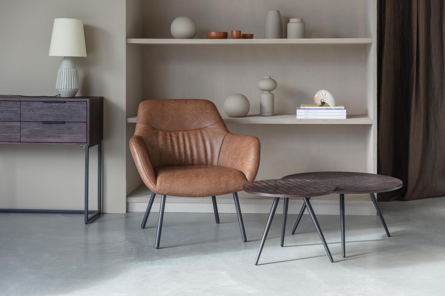 Stylischer Dude Loungesessel in Vintage Braun von White Label Living – ideal für Komfort und Eleganz in jedem Wohnraum.