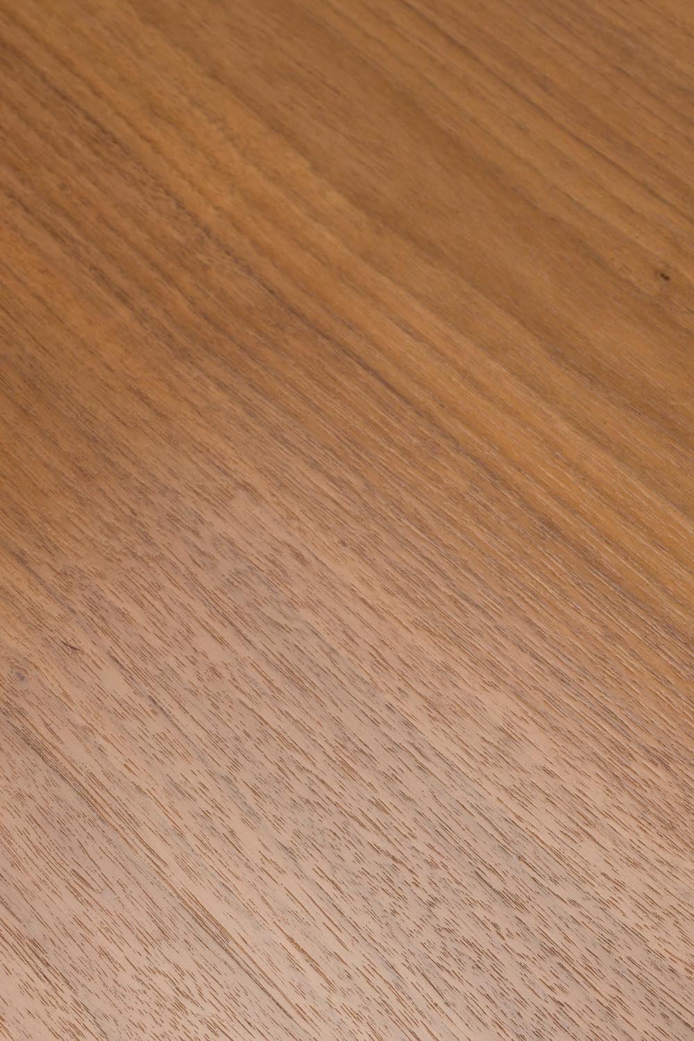 Nachhaltiger Chase Organic Tisch, perfekt für umweltbewusste Räume.