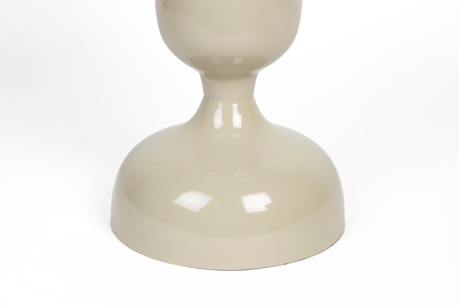 Lars Beistelltisch Elfenbein: Zeitlose Eleganz von White Label Living.