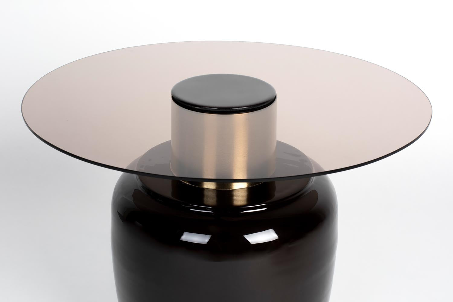 Mohra Tisch L: Zeitloses Design mit stabiler Glasoberfläche.