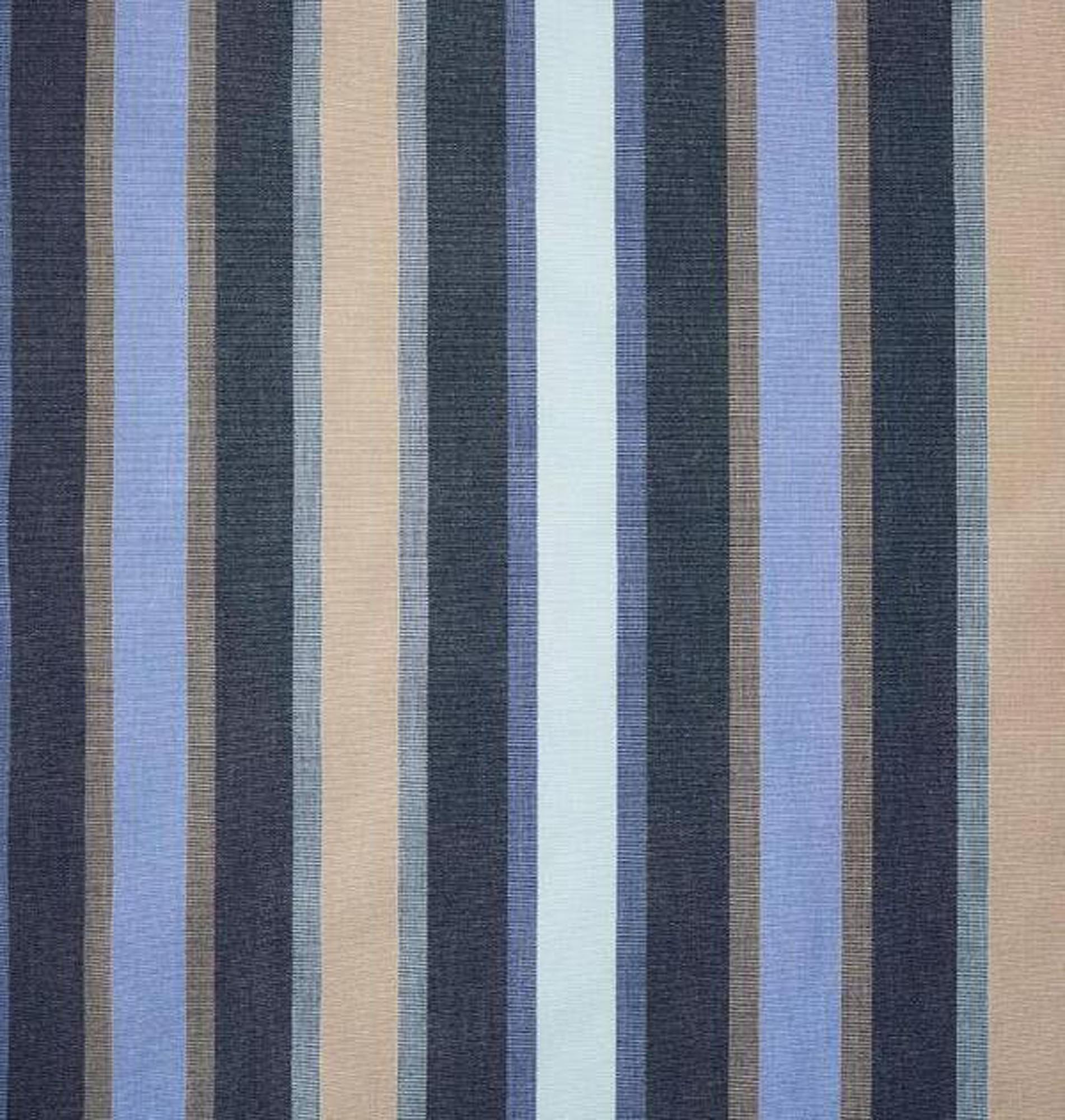 Eleganter marineblauer Outdoor-Vorhang von ZigZagZurich, ideal für stilvolle Terrassen und Gärten, UV-beständig und langlebig.