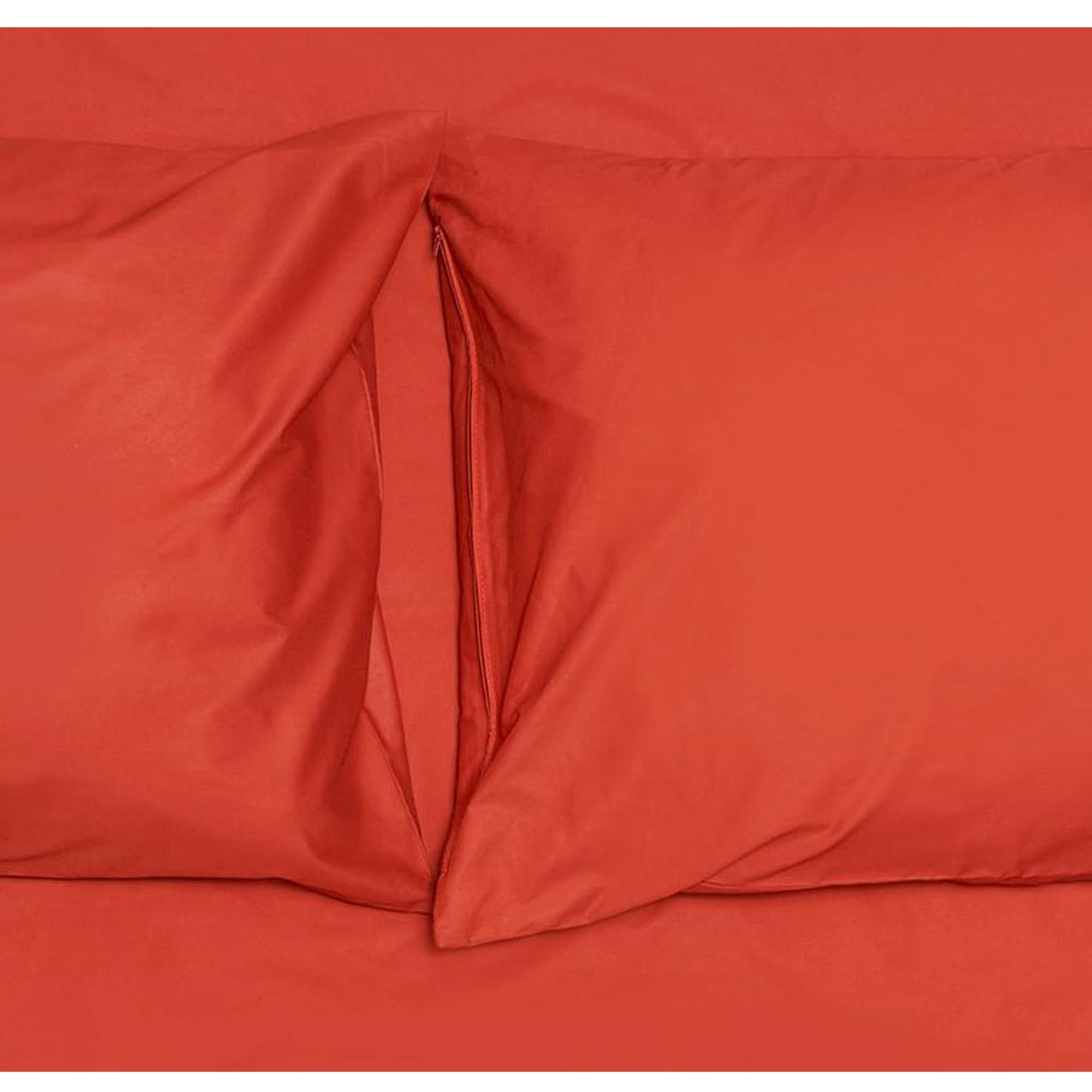 Eleganter Perkal-Kissenbezug von ZigZagZurich aus reiner Baumwolle.