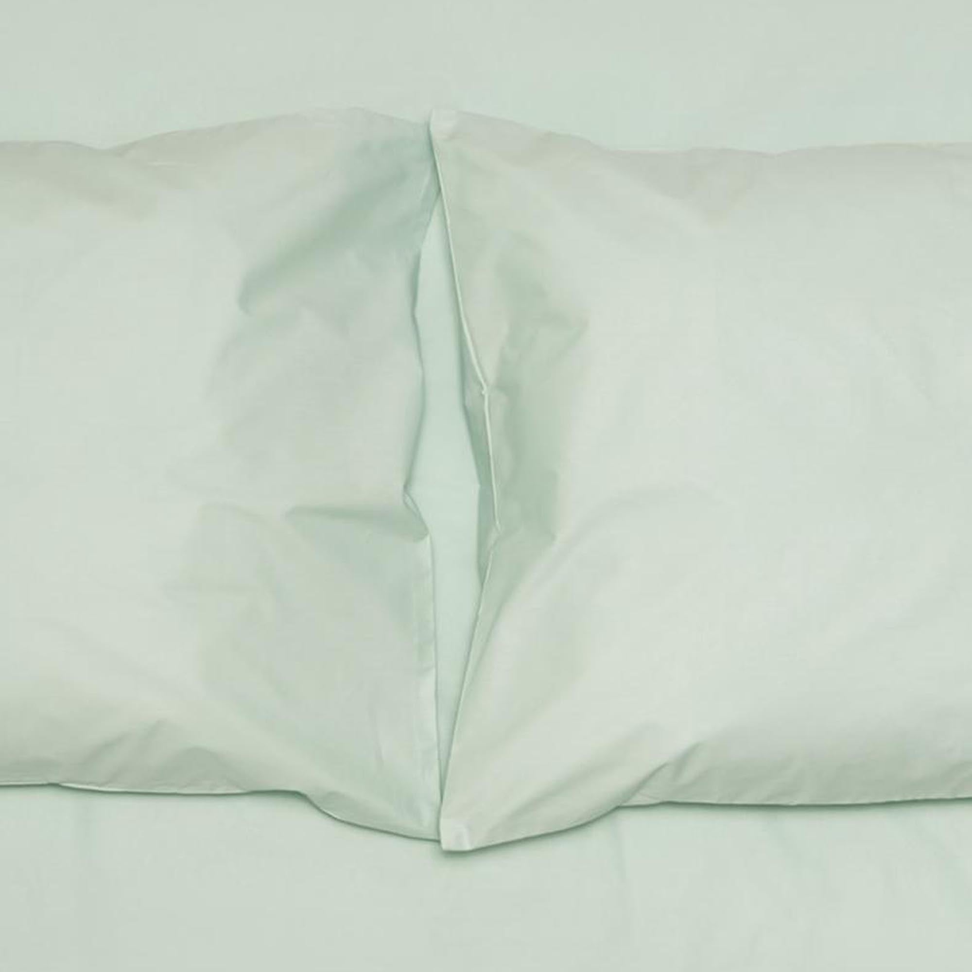 Hochwertiger Perkal-Kissenbezug von ZigZagZurich aus 100% Baumwolle.