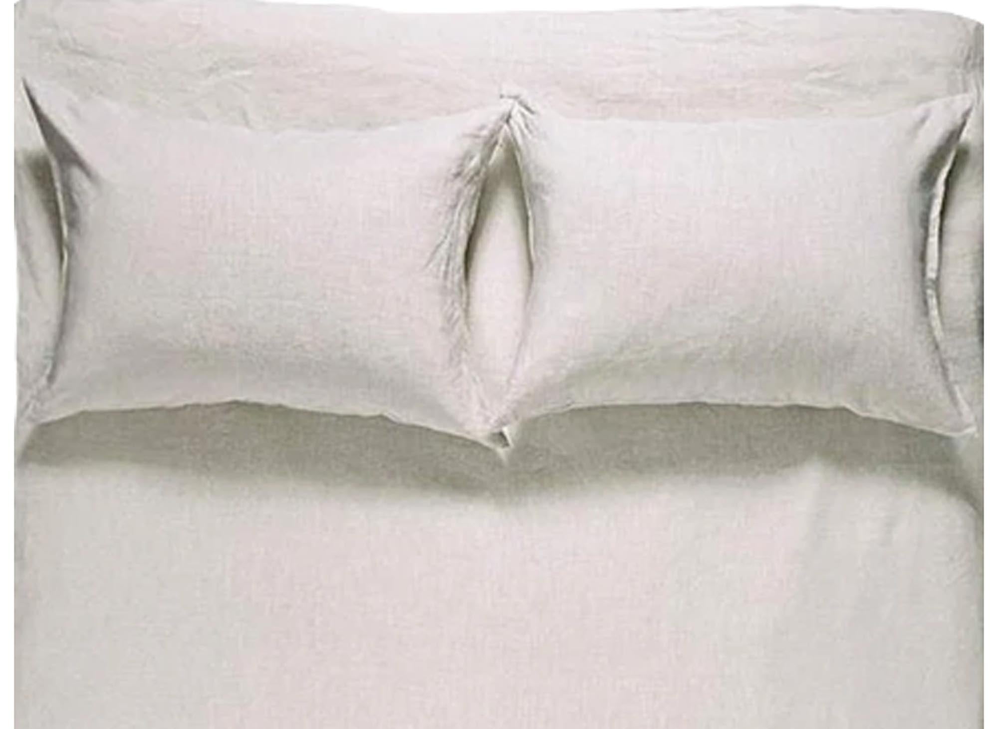 Stilvoller Kissenbezug Melange von ZigZagZurich aus feiner Baumwolle.