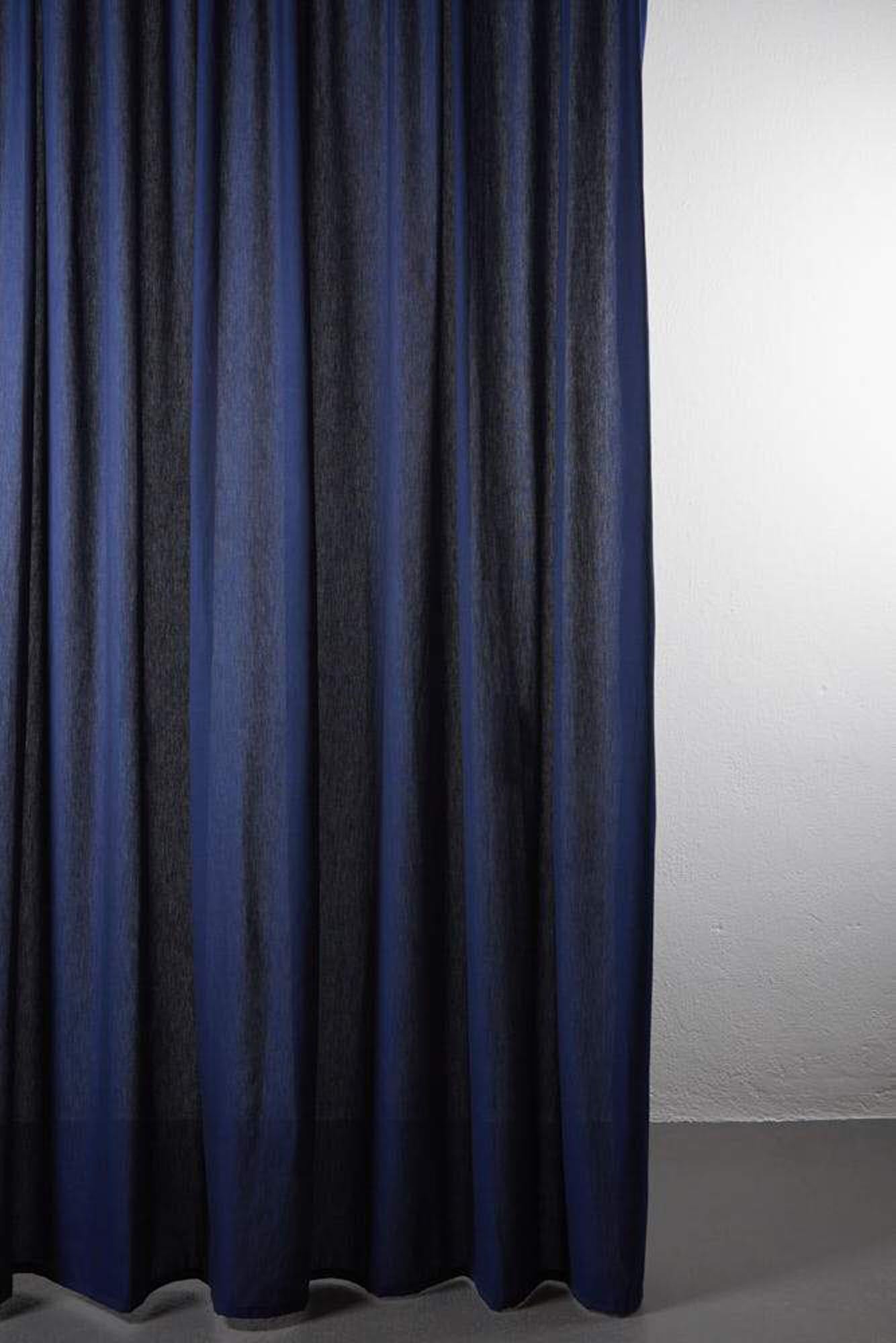 ZigZagZurich Outdoor Vorhang: Eleganter Schutz für Terrasse & Balkon.