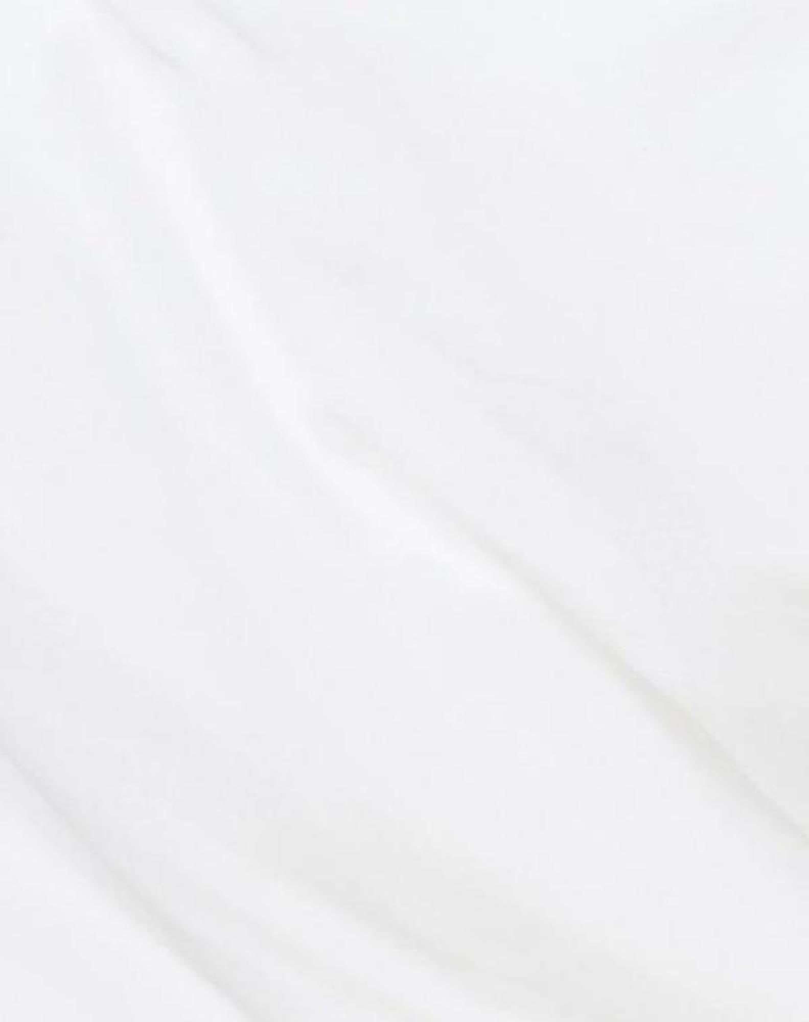 Erleben Sie unvergleichlichen Schlafkomfort mit dem Fixleintuch aus ägyptischer Baumwolle von ZigZagZurich – atmungsaktiv, pflegeleicht und elegant.