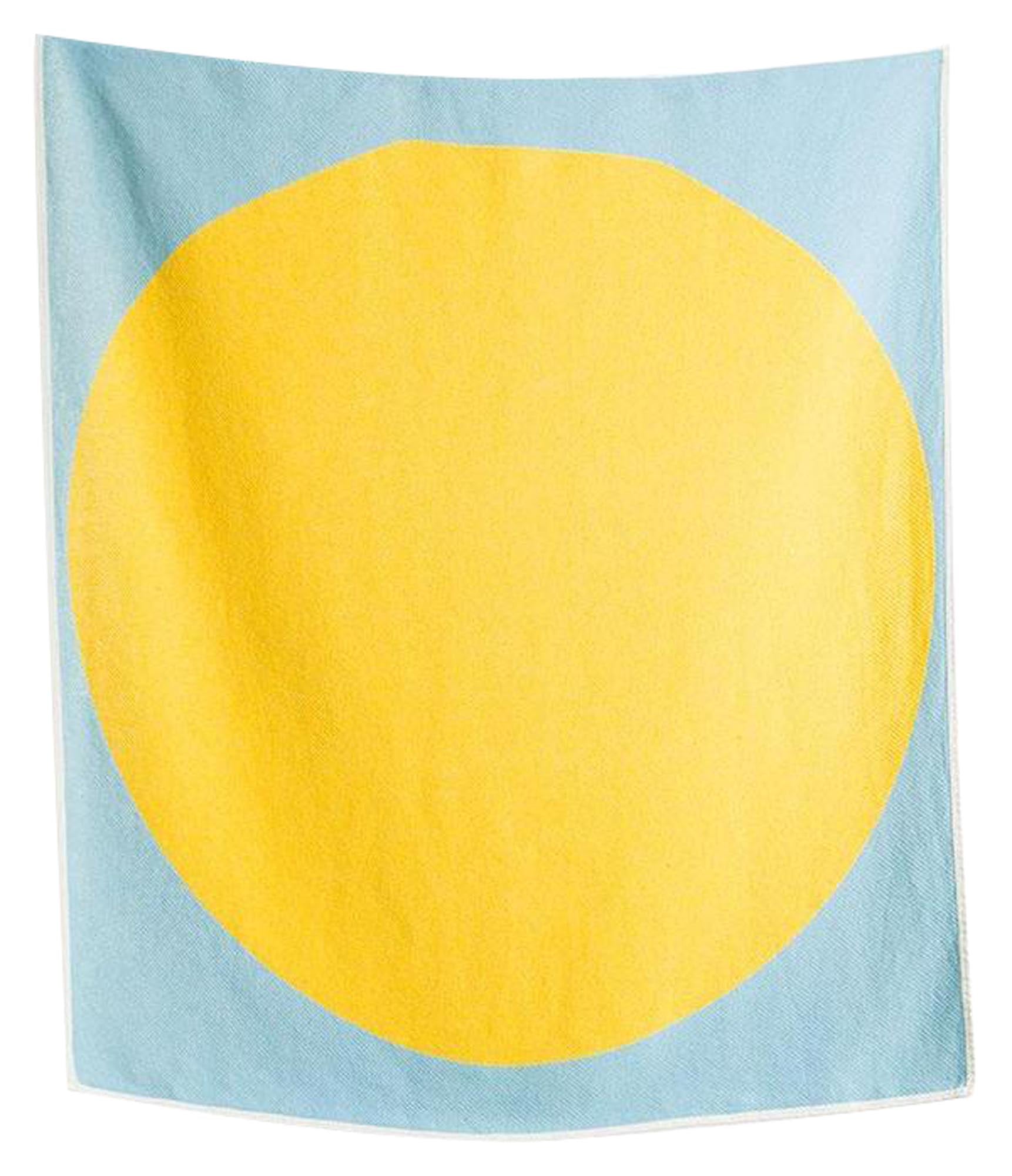 Stilvolle Ginza Baumwolldecke: Weich, atmungsaktiv, minimalistisch. Perfekt für jede Jahreszeit und Einrichtung. Pflegeleicht und grosszügig.