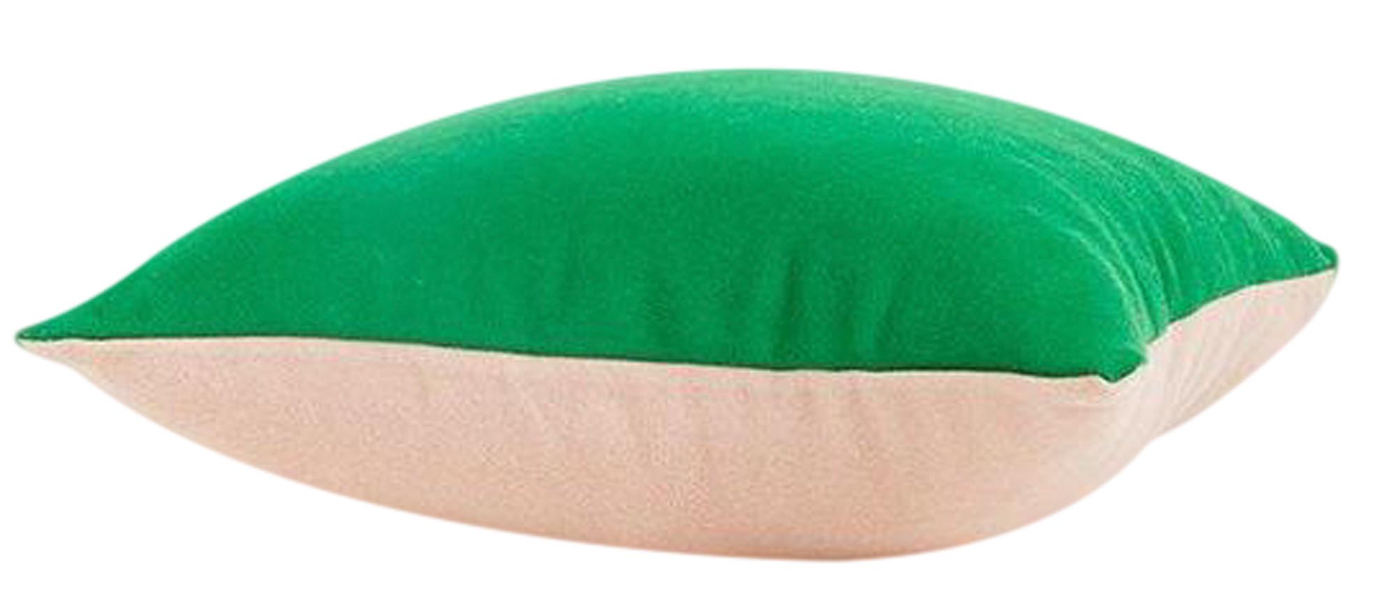 Robuster Kissenbezug aus recycelter Wolle, ideal für XL Bodenkissen. Perfekt für gemütliche Stunden.