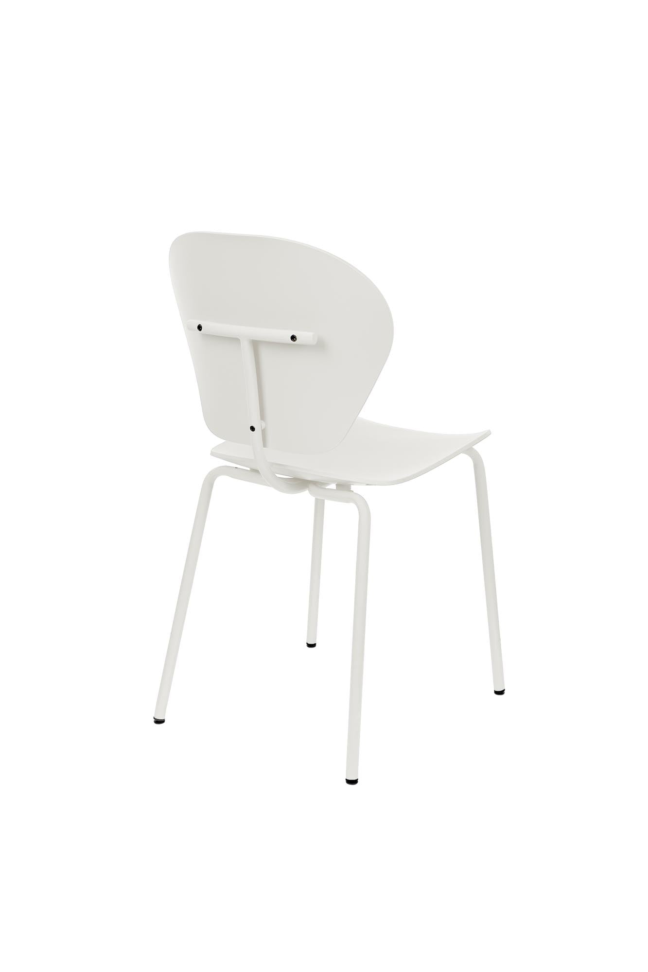 Eleganter Stuhl The Ocean von Zuiver, gefertigt aus umweltfreundlichen Materialien für stilvolles und nachhaltiges Wohnen.