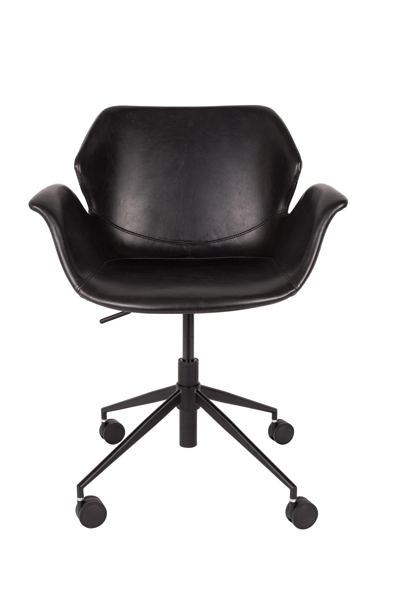 Entdecken Sie den Nikki Bürostuhl von Zuiver: Stilvoll, bequem und anpassbar für optimale Unterstützung im Home Office.