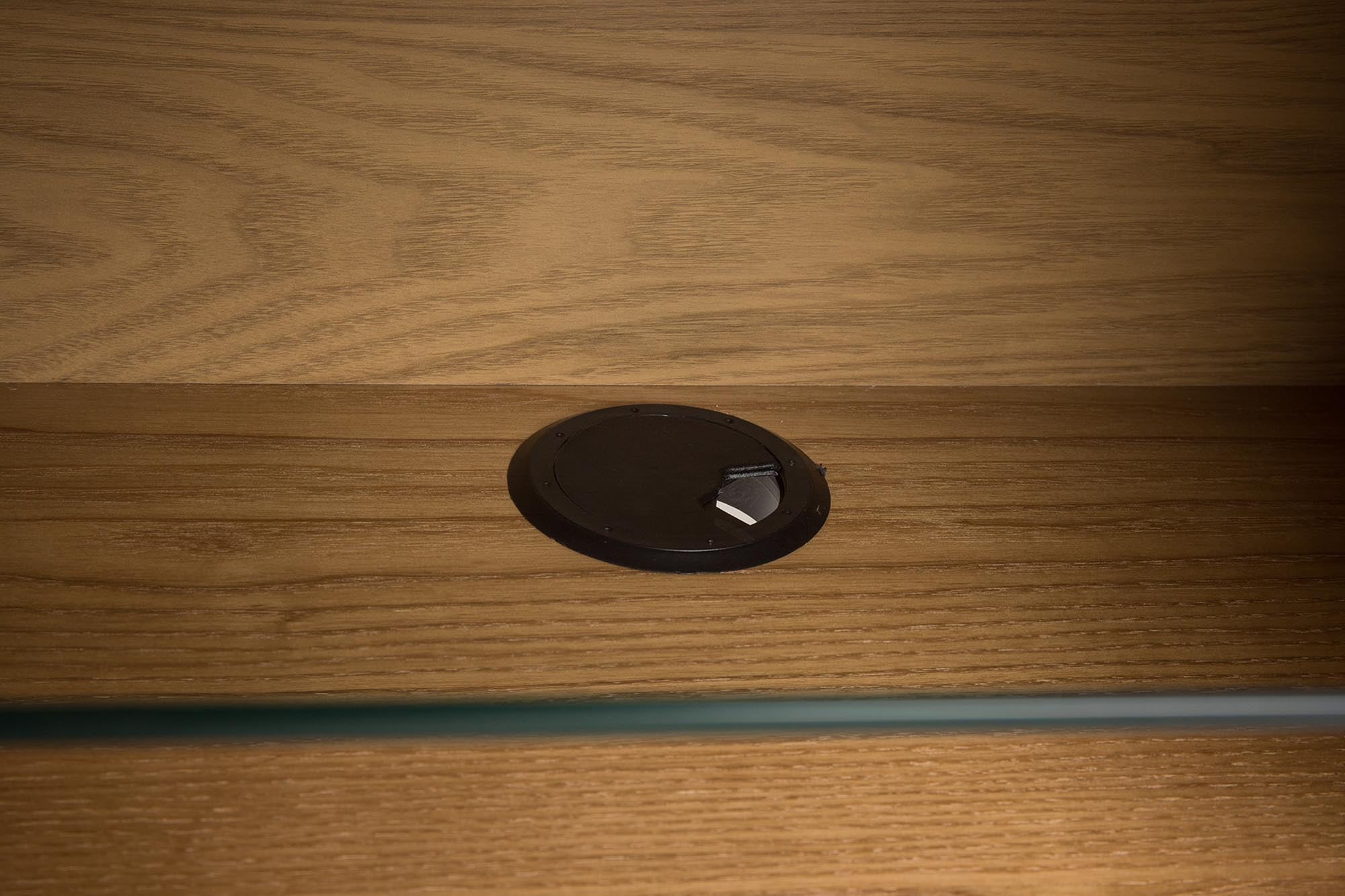 Entdecken Sie das Sideboard Barbier von Zuiver: Elegantes Design trifft auf Funktionalität und bereichert jeden Raum mit modernem Flair.