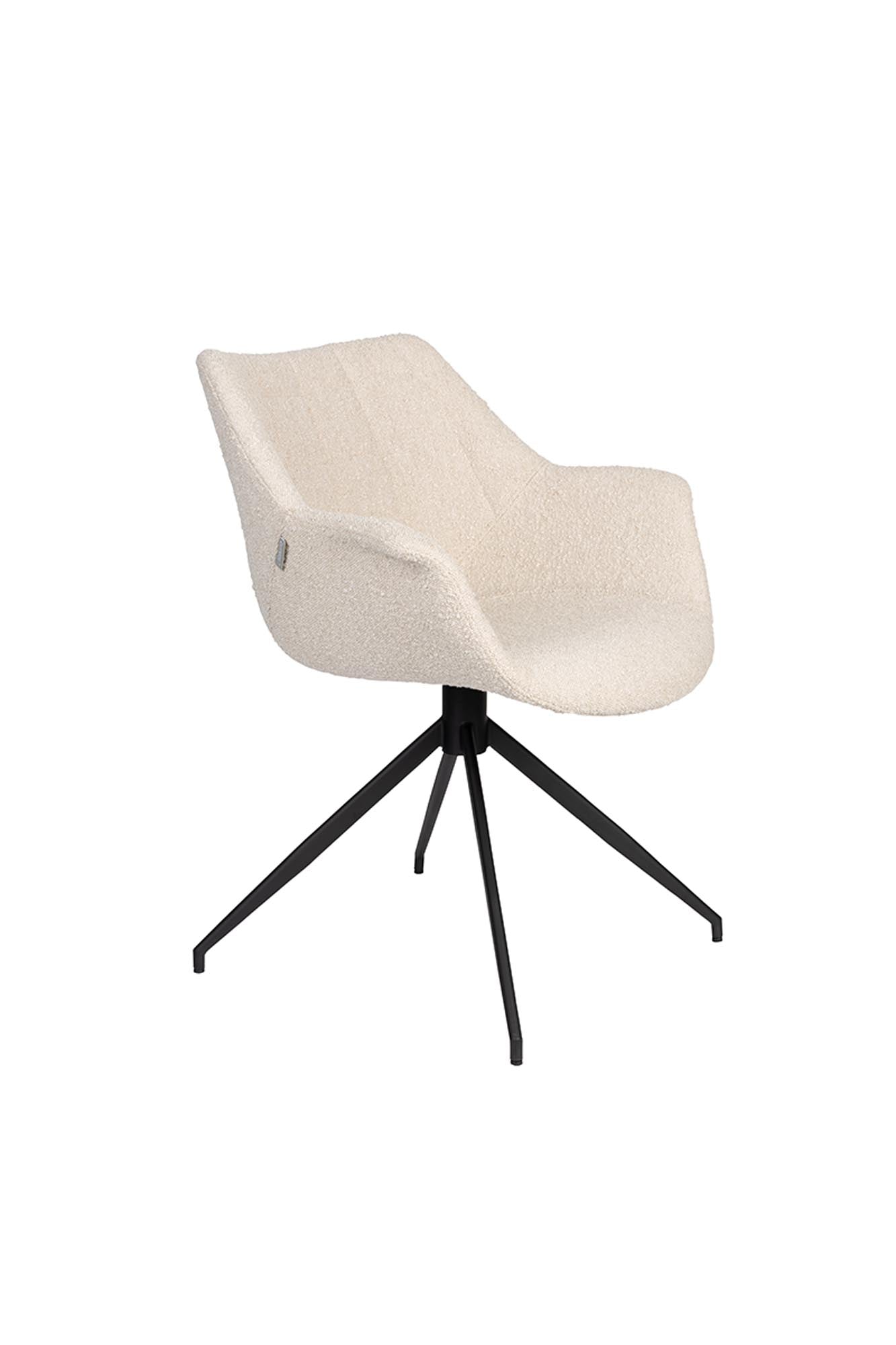 Entdecken Sie den Doulton Swivel Armlehnstuhl von Zuiver – ein eleganter Drehstuhl, der Komfort und modernes Design perfekt kombiniert.