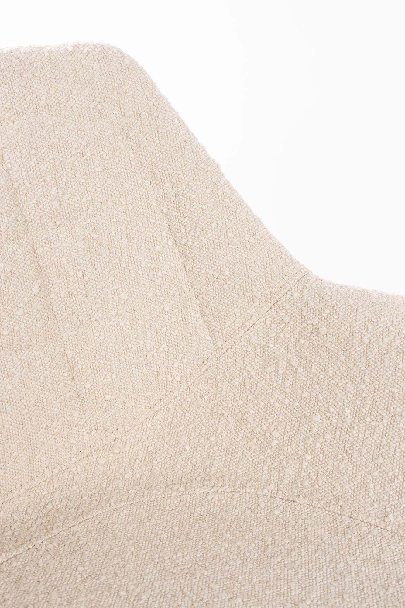 Entdecken Sie den Doulton Swivel Armlehnstuhl von Zuiver – eine perfekte Kombination aus Eleganz, Komfort und Funktionalität für Ihr Zuhause oder Büro.