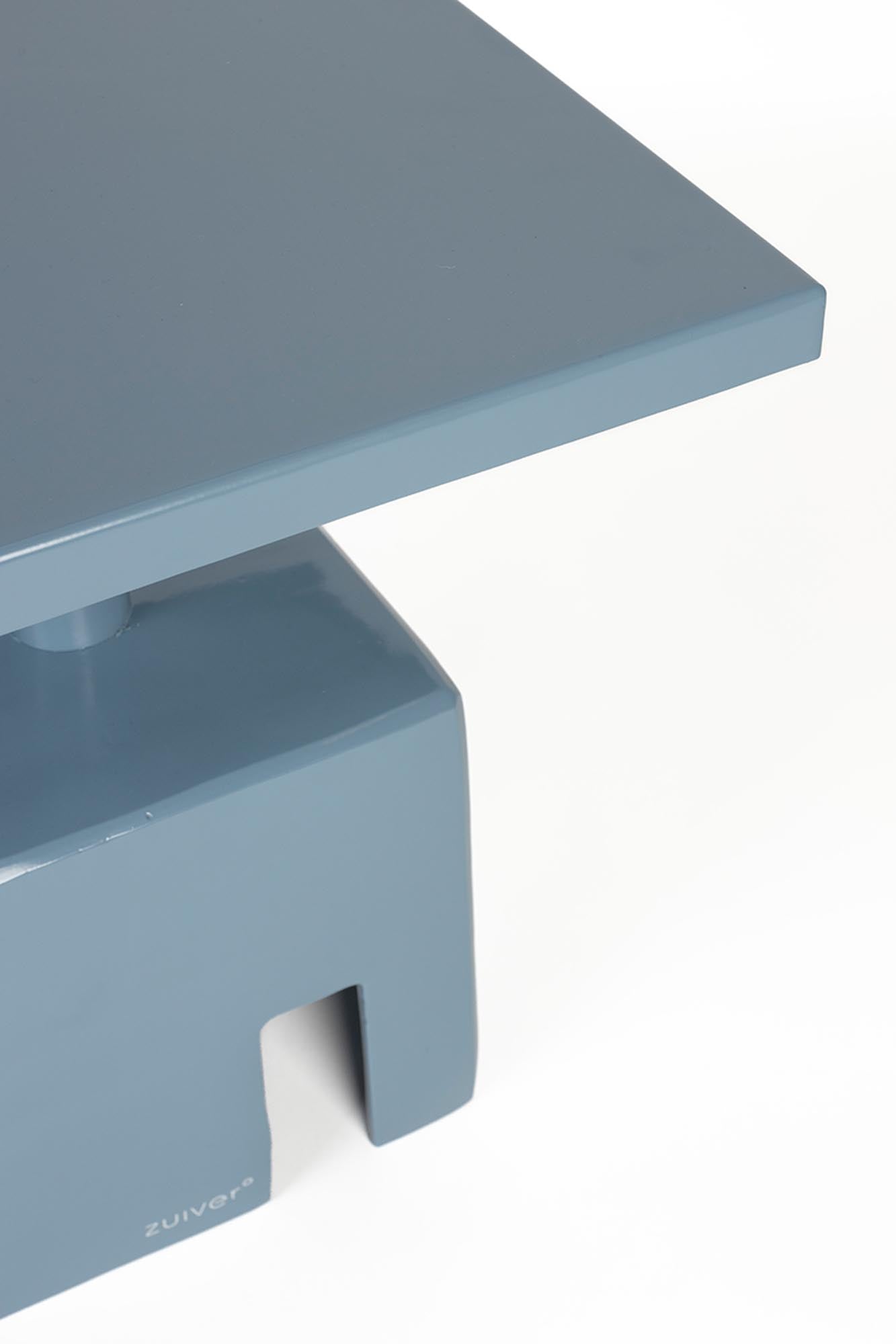 Der Beistelltisch Chubby von Zuiver vereint stilvolles Design und Funktionalität. Perfekt für jedes moderne Zuhause!