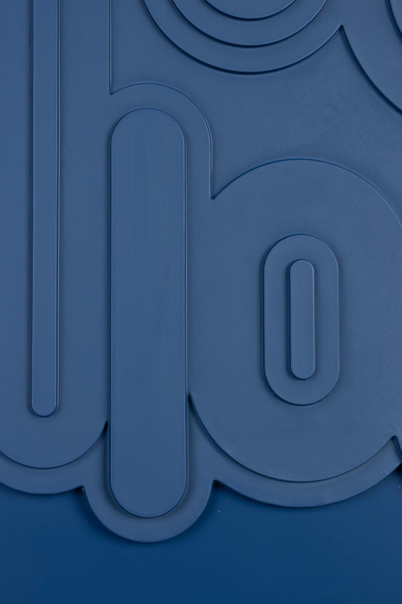 Elegante Zuiver Wall Art August: Verleiht jedem Raum zeitlose Klasse.