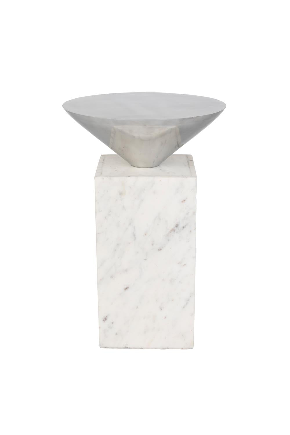 Eleganter Zuiver Beistelltisch: Marmorfuss, Aluminiumplatte, zeitloses Design, vielseitig einsetzbar, pflegeleicht.