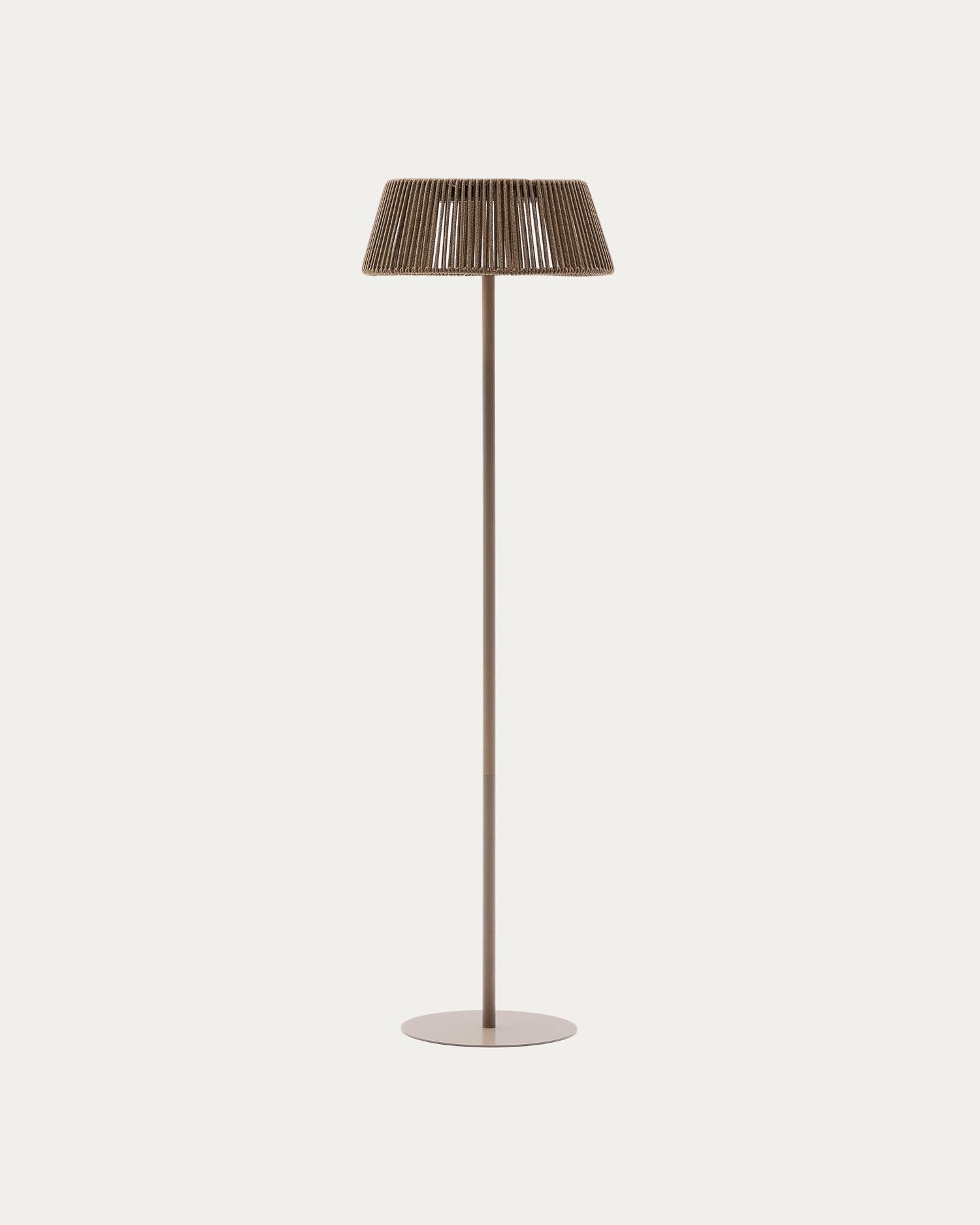 Outdoor-Solar-Stehlampe Aldet aus beige marmoriertem Seil und beigem Metallsockel Ø 46 cm in Beige präsentiert im Onlineshop von KAQTU Design AG. Outdoor-Beleuchtung ist von Kave Home