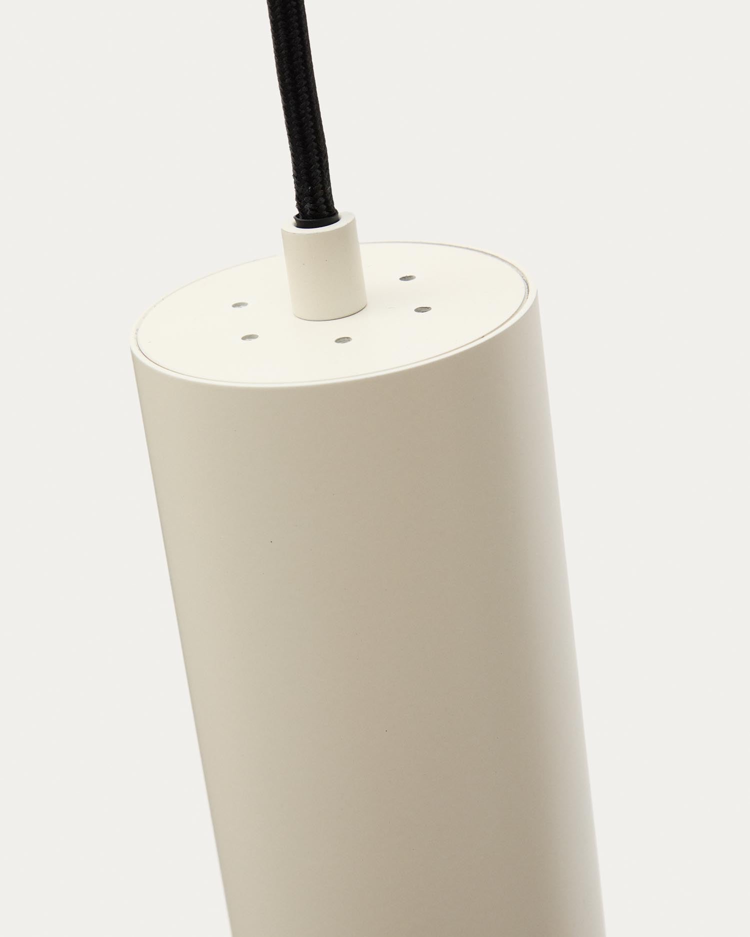 Die elegante Deckenleuchte Andia aus Aluminium mit beigem Finish von Kave Home vereint modernes Design und gemütliches Licht für Ihr Zuhause.