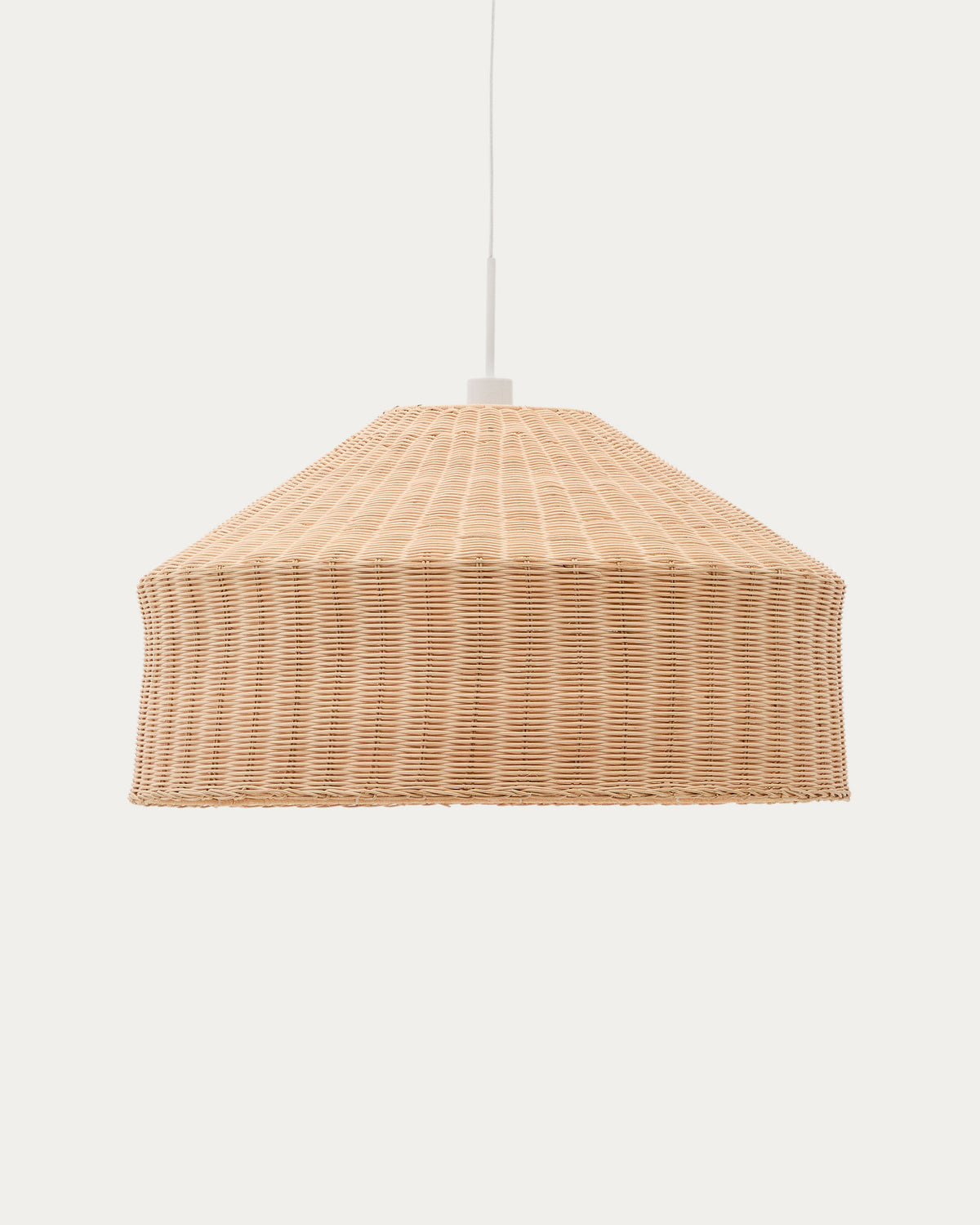 Lampenschirm Ennia aus Rattan mit hellem Finish Ø 65 cm in Natur präsentiert im Onlineshop von KAQTU Design AG. Lampenschirm ist von Kave Home