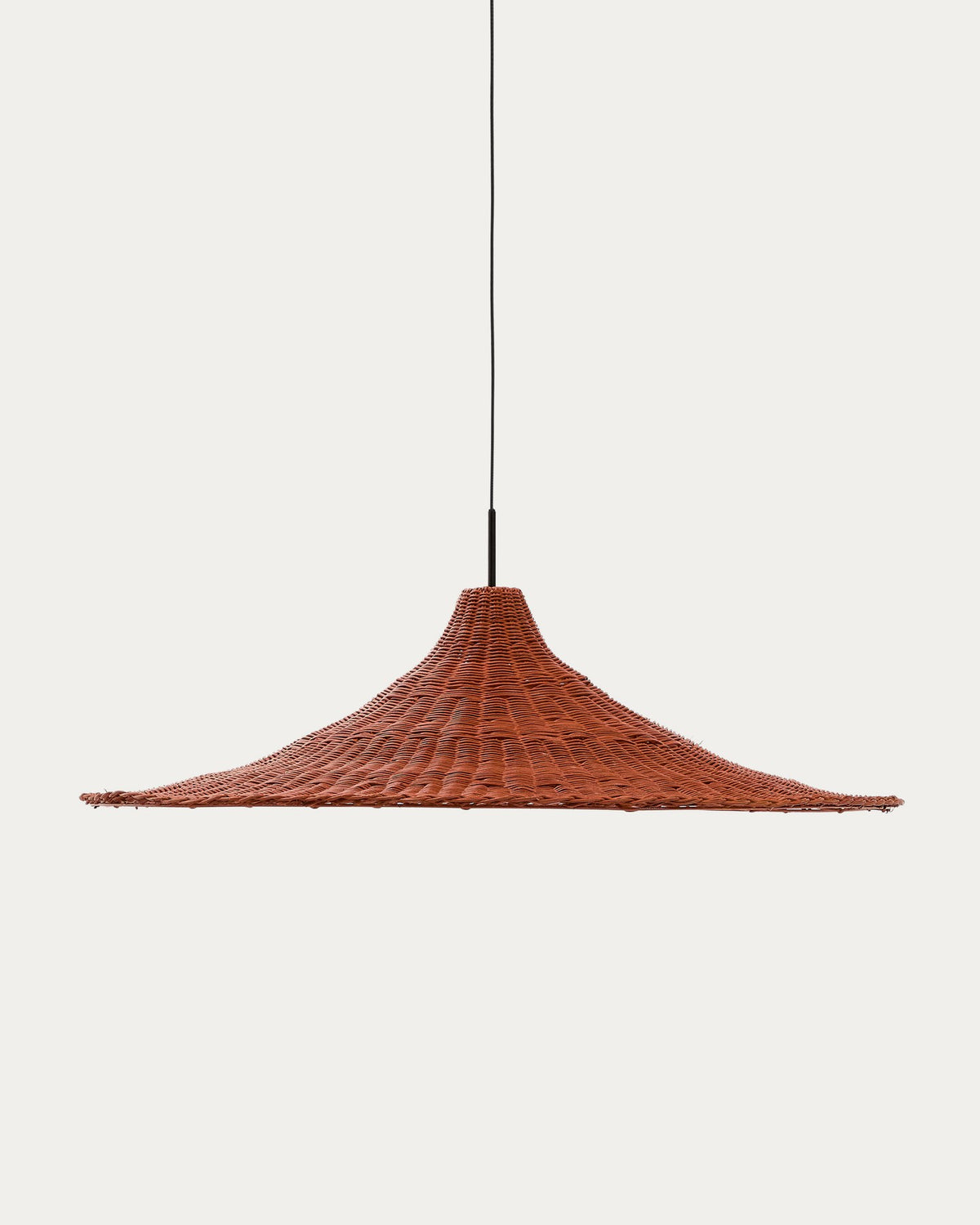 Runder Lampenschirm aus handgeflochtenem Rattan mit Metallrahmen, Terrakotta-Finish, Durchmesser 90 cm, für Deckenleuchte.