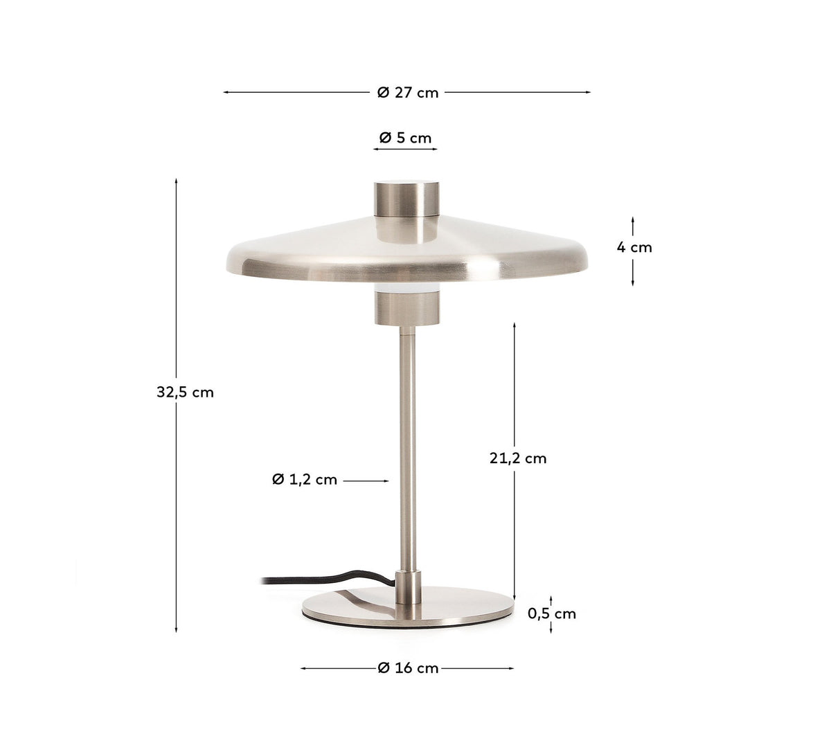 Tischlampe Nuvira aus hellgrauem gebürstetem Metall in Silber präsentiert im Onlineshop von KAQTU Design AG. Tischleuchte ist von Kave Home