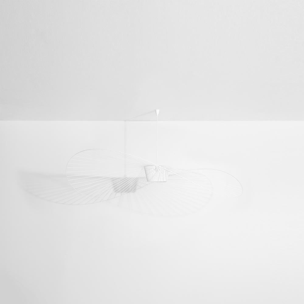 Vertigo Pendelleuchte: Einzigartiges Design für zeitlose Räume.