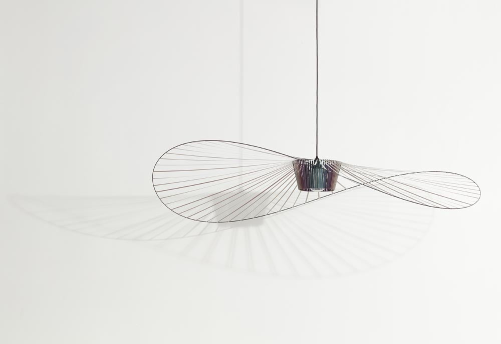 Vertigo Pendelleuchte: Luftige Eleganz für moderne Wohnräume.