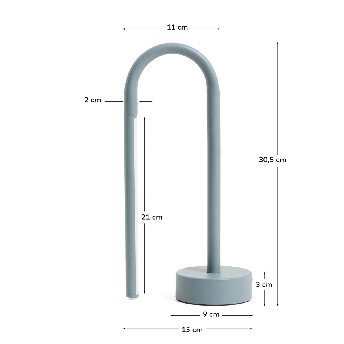 Tragbare Tischlampe Bow aus blauem Aluminium in Blau präsentiert im Onlineshop von KAQTU Design AG. Tischleuchte ist von Kave Home
