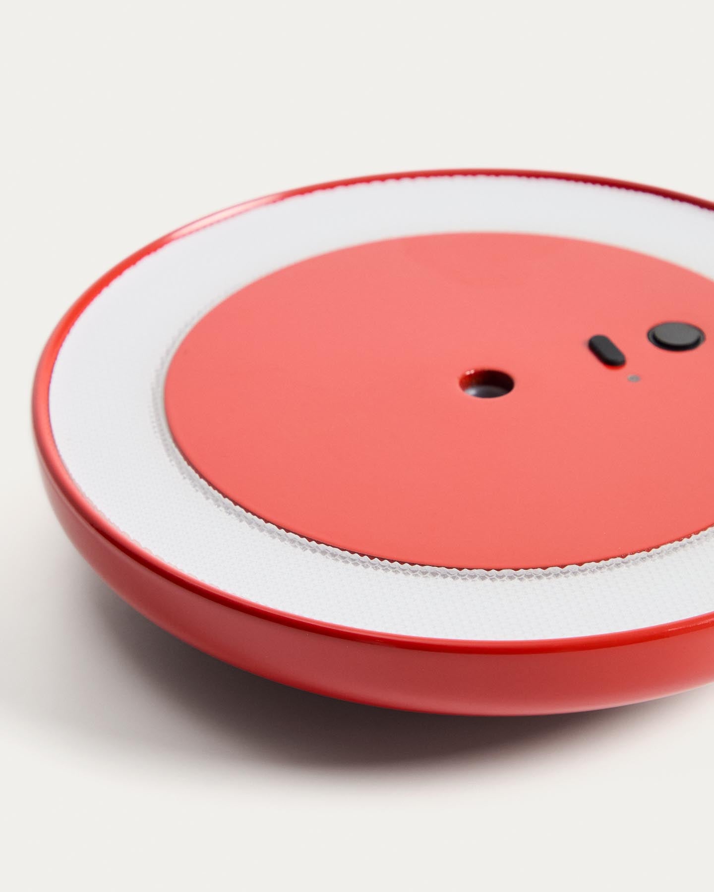 Tragbare Tischlampe Porte aus rotem Aluminium in Rot präsentiert im Onlineshop von KAQTU Design AG. Tischleuchte ist von Kave Home