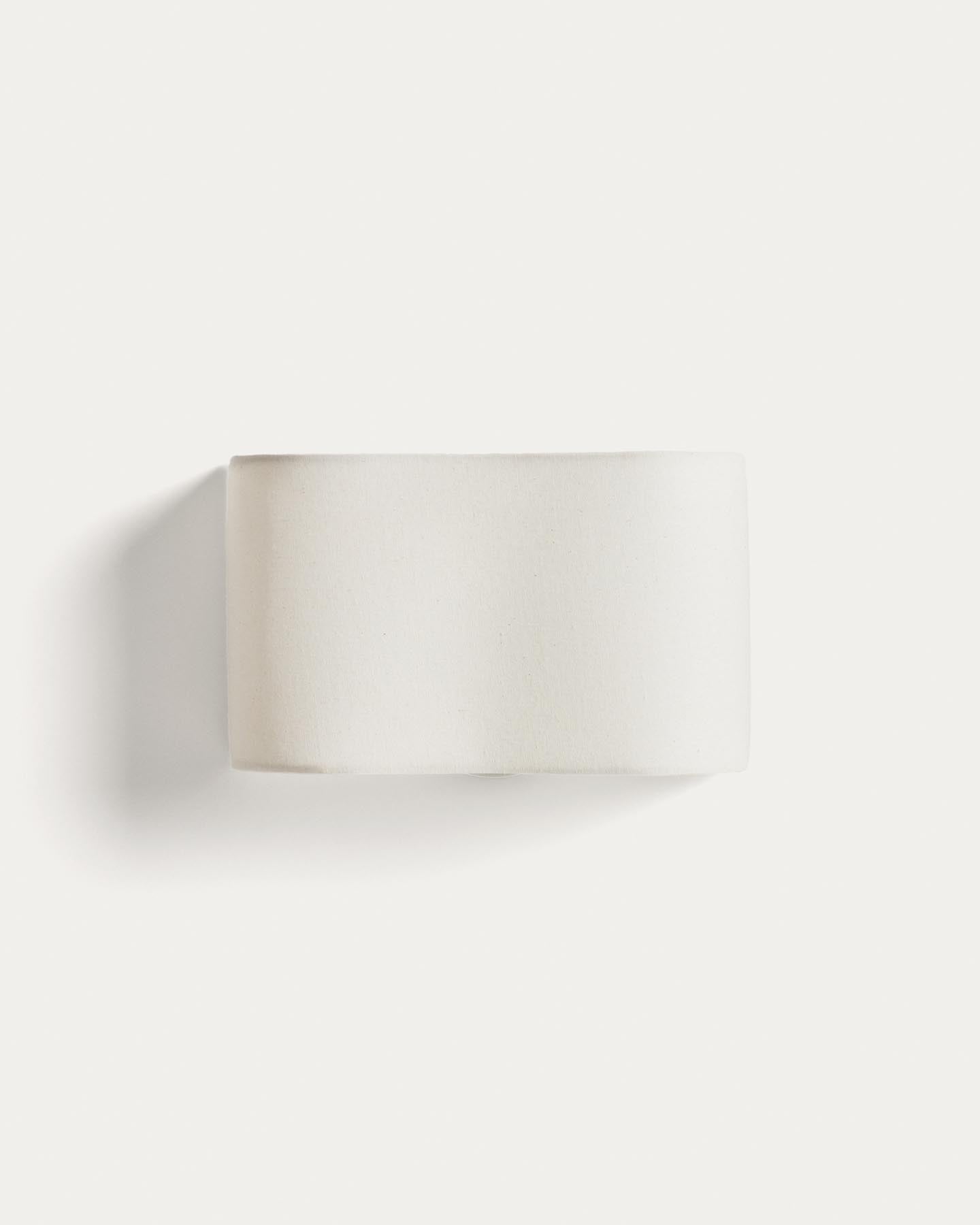 Wandleuchte Lumeni aus Kautschukholz und Leinen in Beige, 25 cm in Beige präsentiert im Onlineshop von KAQTU Design AG. Wandleuchte ist von Kave Home