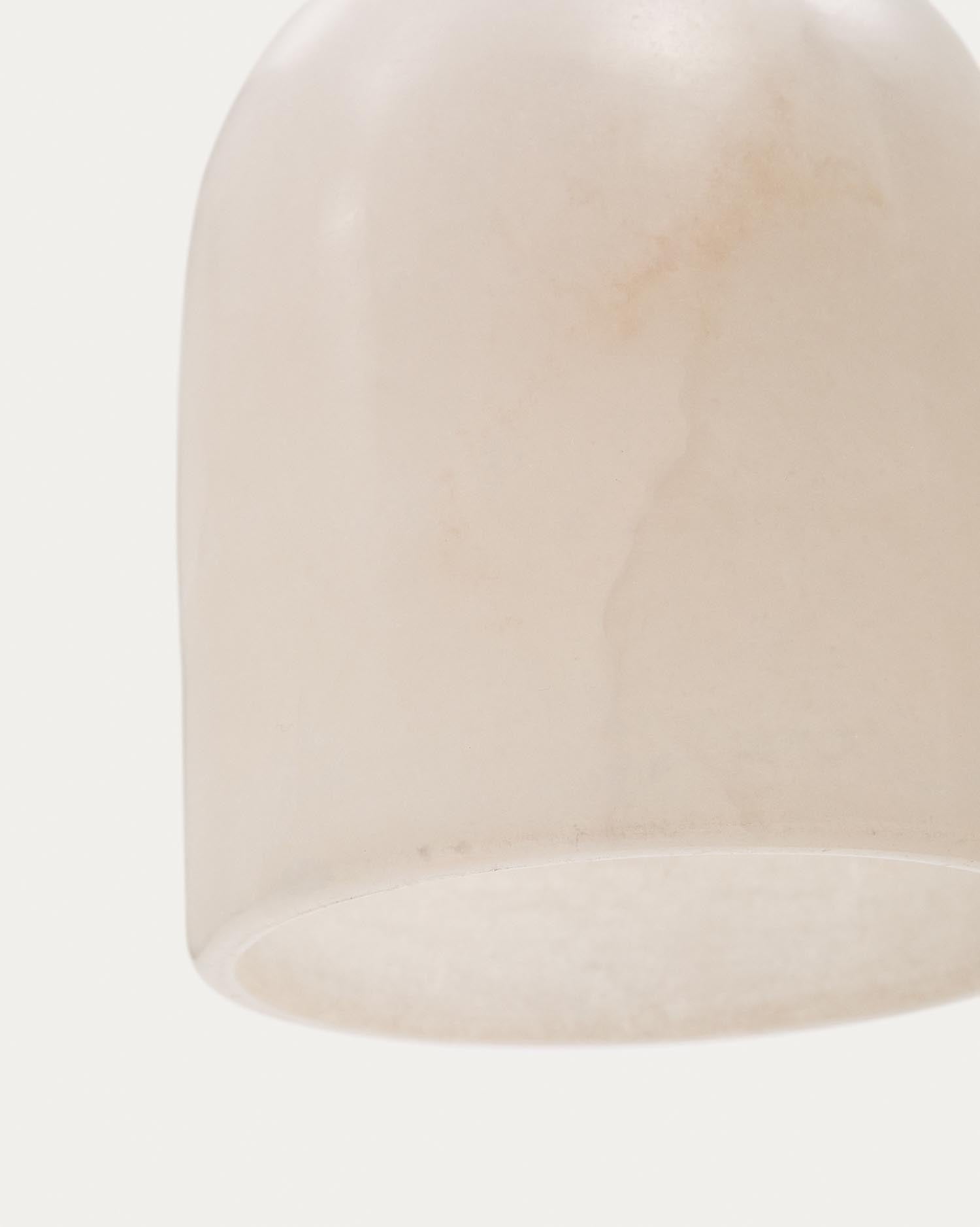 Die Deckenleuchte Shenli aus edlem Alabaster sorgt für eine sanfte Lichtatmosphäre und verleiht Ihrem Zuhause natürliche Eleganz. Ideal für jeden Raum!