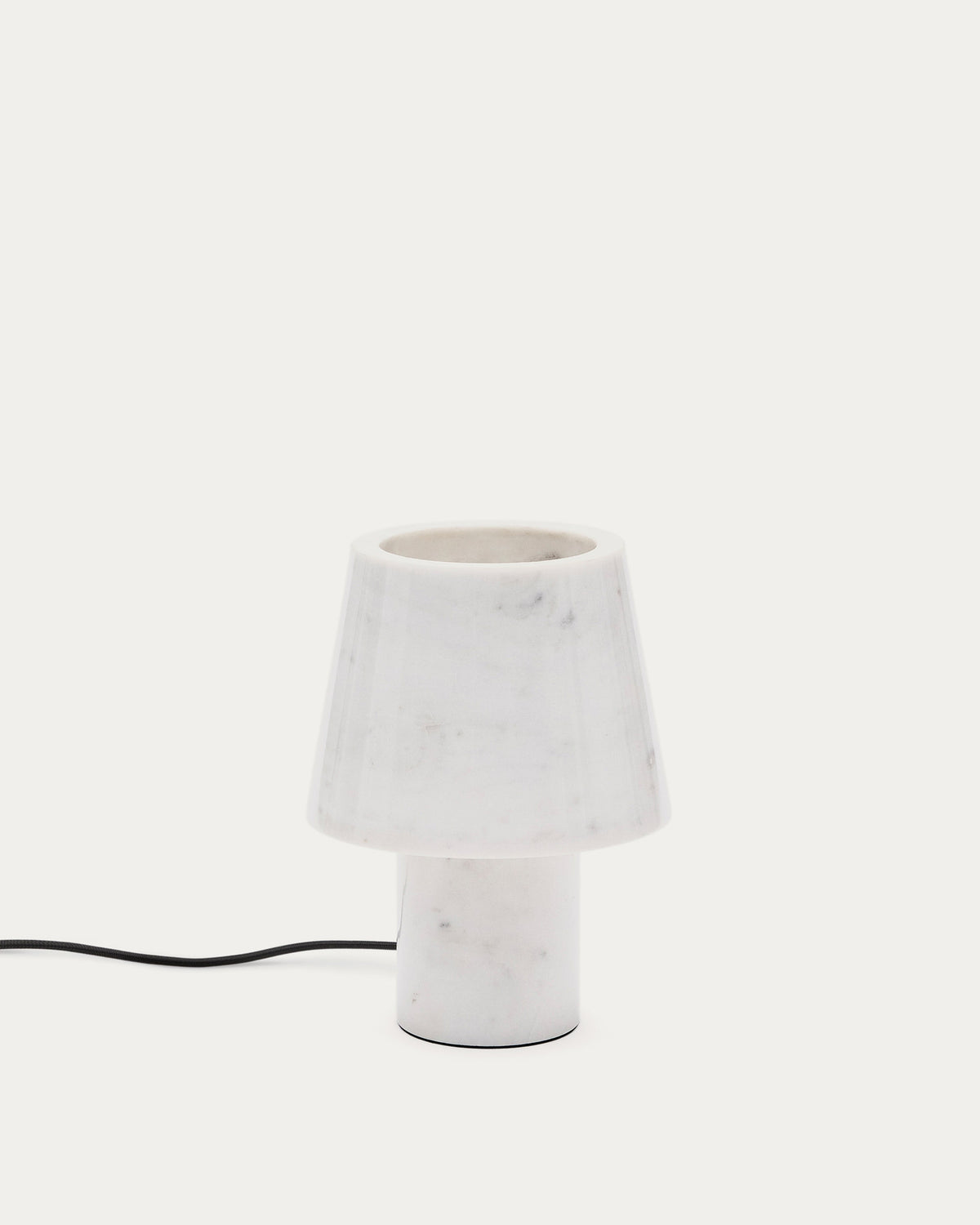 Lampada da tavolo Alaro realizzata in marmo bianco