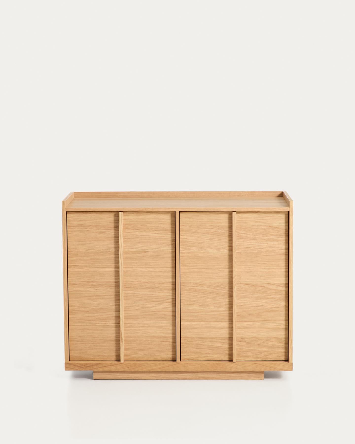 Sideboard Onix aus Eichenfurnier mit Naturton-Finish 100 x 80 cm FSC Mix Credit in Natur präsentiert im Onlineshop von KAQTU Design AG. Sideboard ist von Kave Home