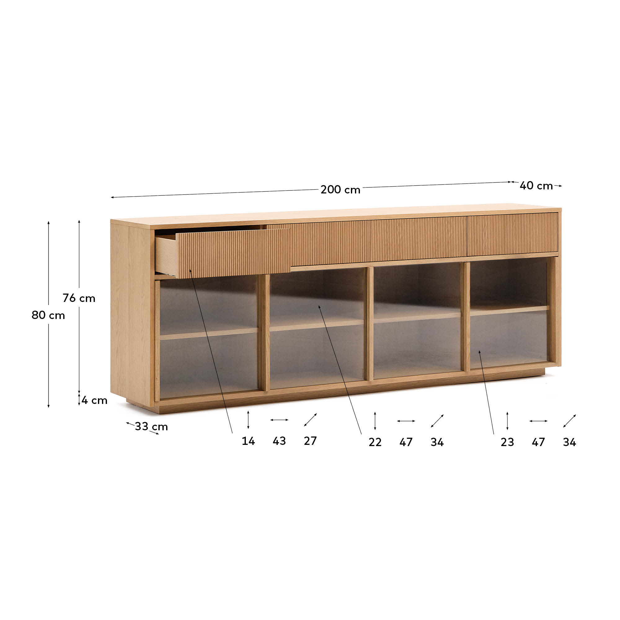 Das Sideboard Helvine vereint modernes Design mit Funktionalität. Aus FSC-zertifiziertem Eichenfurnier und gehärtetem Glas gefertigt, bietet es eleganten Stauraum.