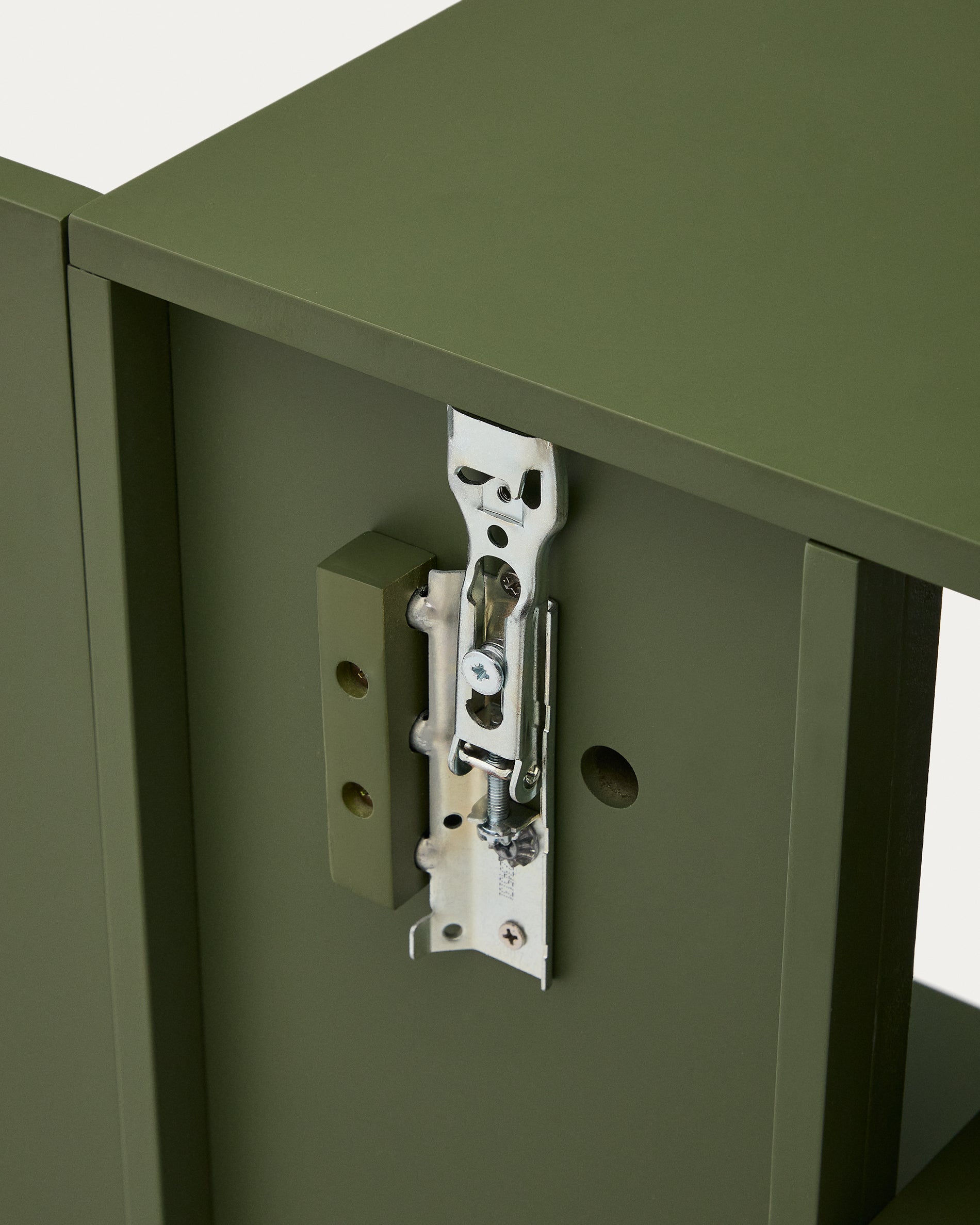 Modularregal Ina aus grün lackiertem MDF 80 x 80 cm FSC 100% in Grün präsentiert im Onlineshop von KAQTU Design AG. Wandregal ist von Kave Home