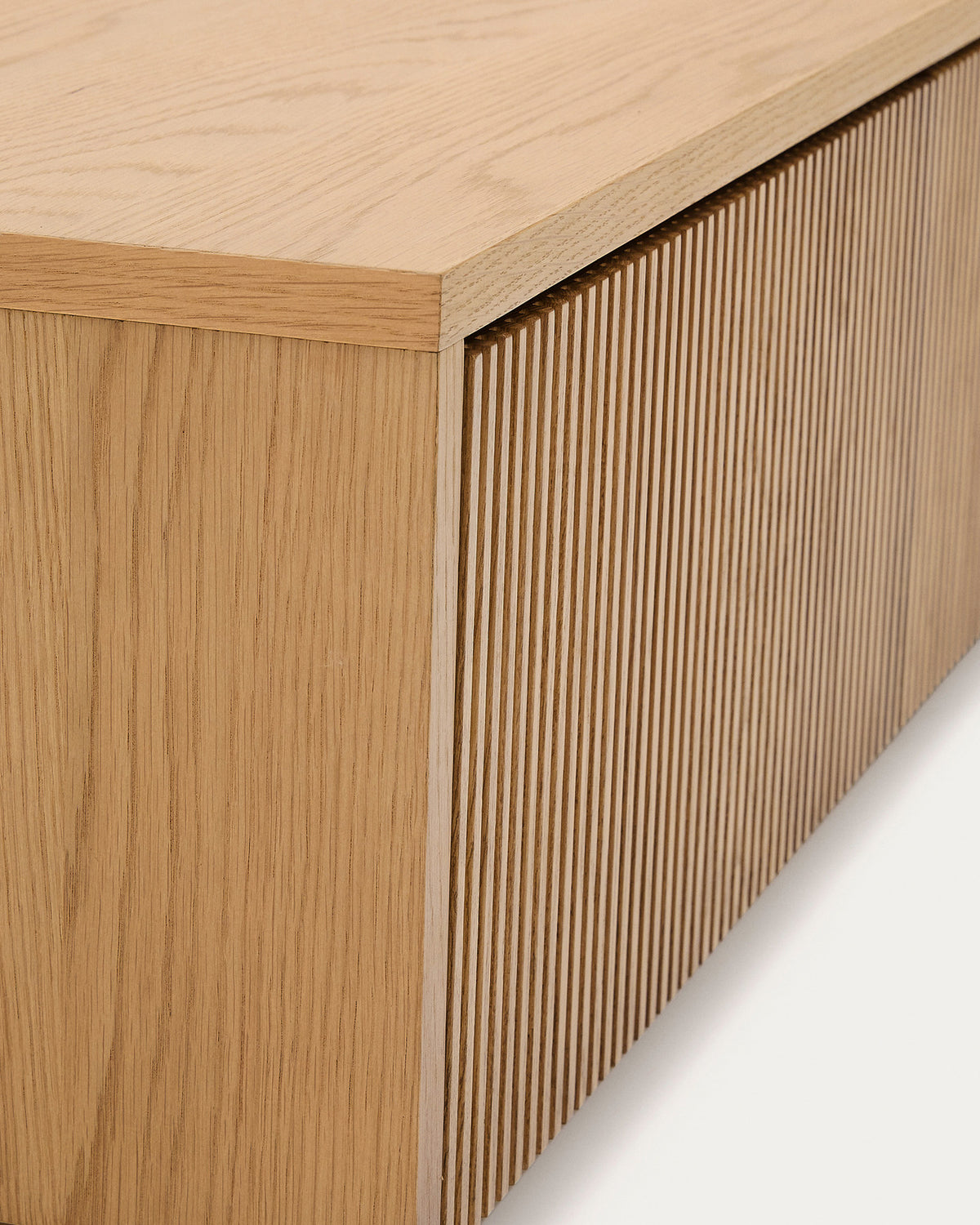 TV-Möbel Helvine 4 Schubladen 200 x 30 cm FSC 100% in Natur präsentiert im Onlineshop von KAQTU Design AG. TV-Möbel ist von Kave Home
