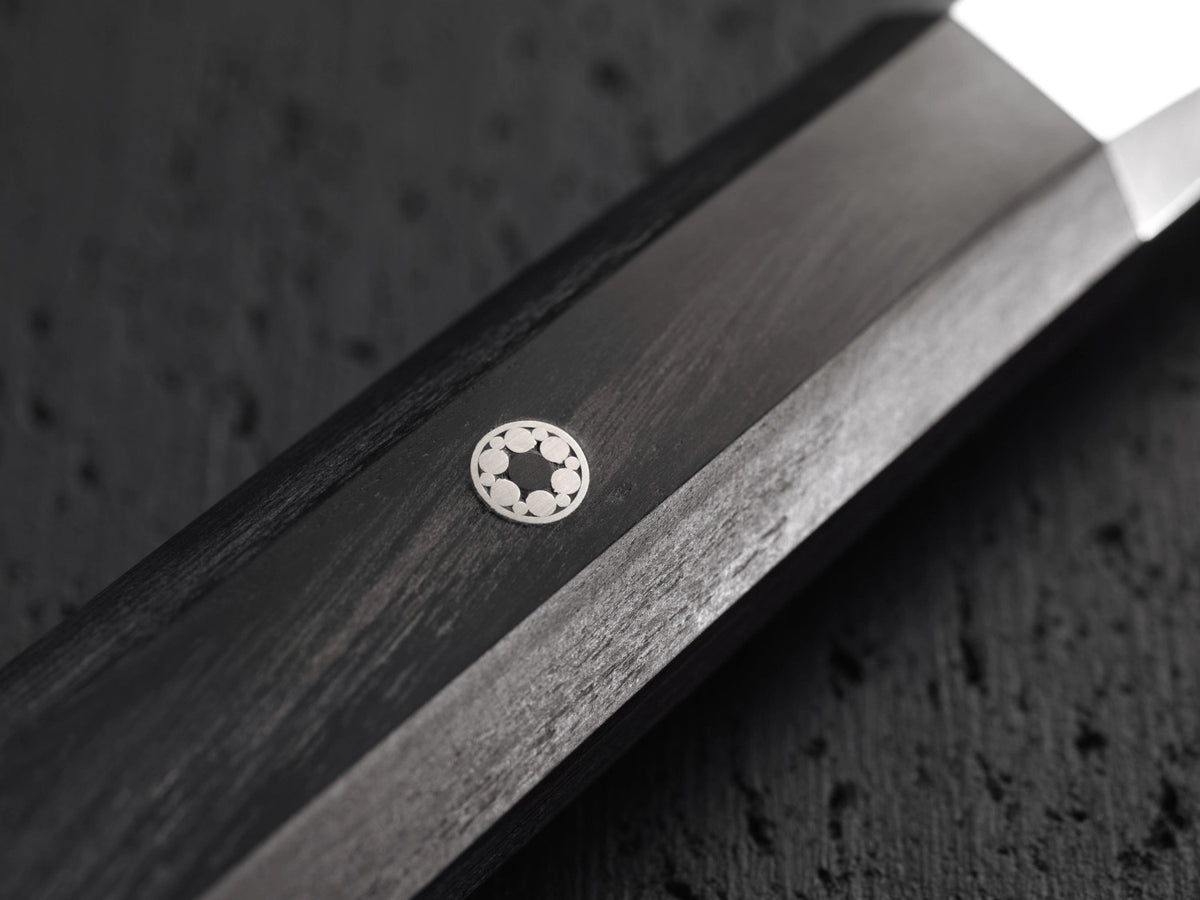 MIYABI 4000FC Santoku, 180 mm in Silber präsentiert im Onlineshop von KAQTU Design AG. Damastmesser ist von Miyabi