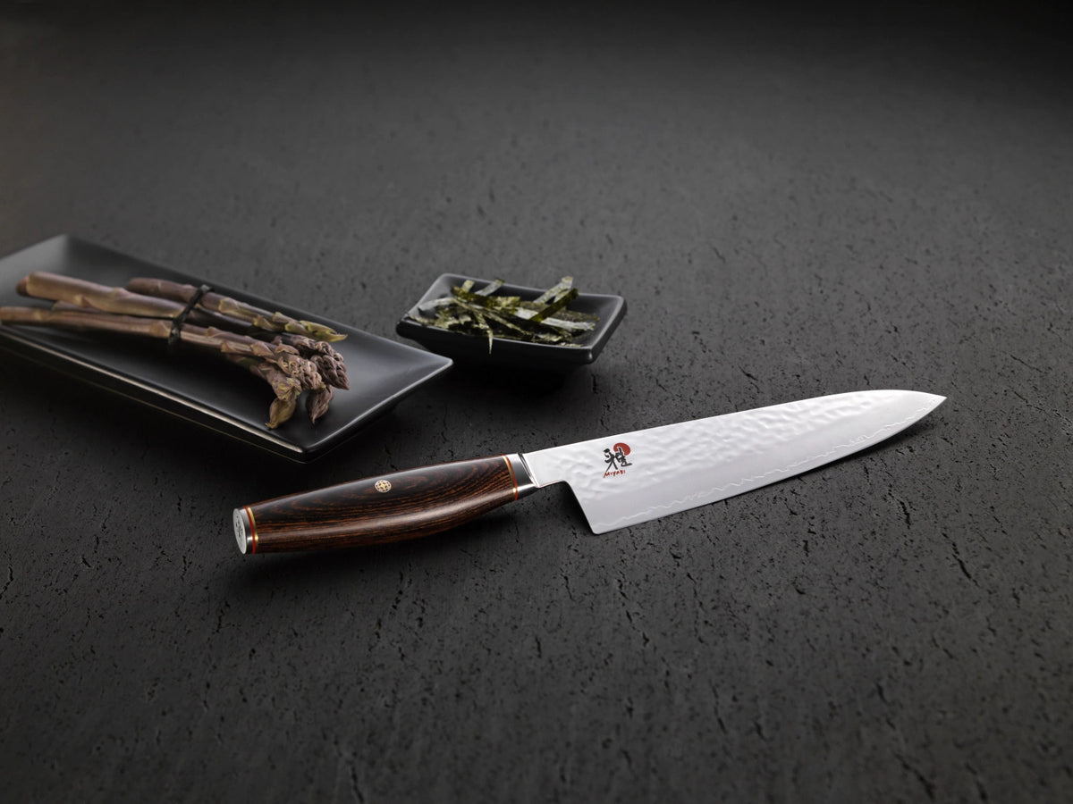 MIYABI 6000MCT Shotoh, 130mm in Braun präsentiert im Onlineshop von KAQTU Design AG. Damastmesser ist von Miyabi