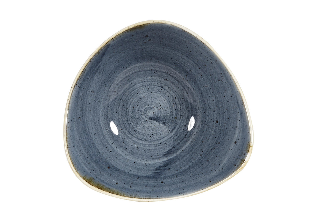 Stonecast Blueberry Triangel Teller tief 23.5cm in Blau präsentiert im Onlineshop von KAQTU Design AG. Teller ist von Churchill