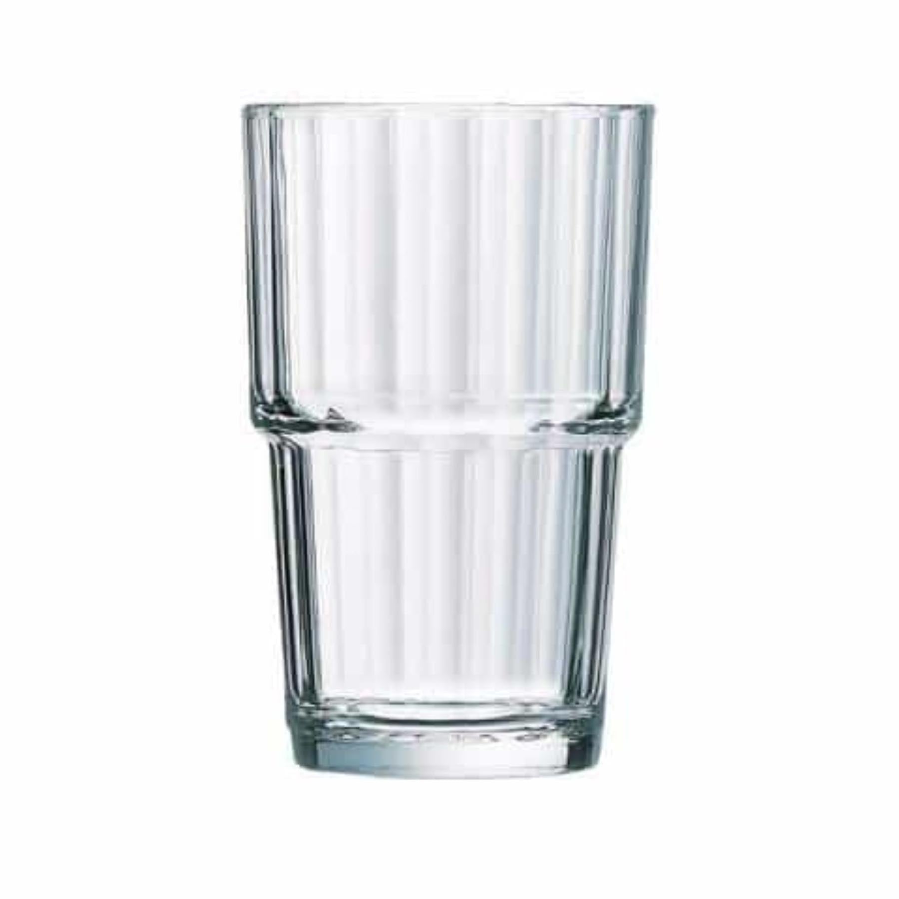 Norvege Trinkglas stapelbar 0.27lt in Transparent präsentiert im Onlineshop von KAQTU Design AG. Glas ist von Arc