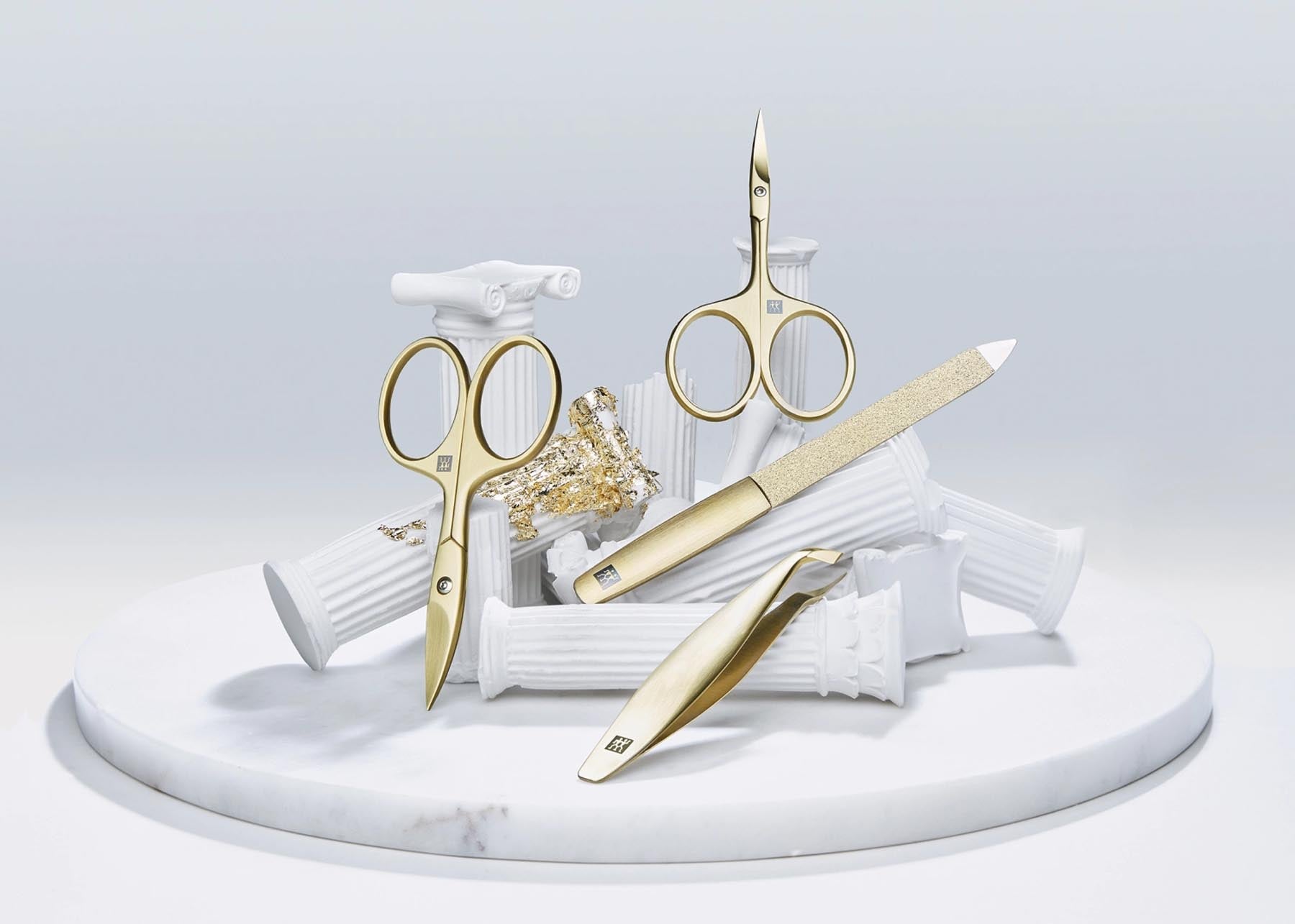 Luxuriöse Saphir-Nagelfeile der TWINOX Gold Edition, 130mm, für präzise und sanfte Nagelpflege, stilvolles Design von Zwilling Beauty.