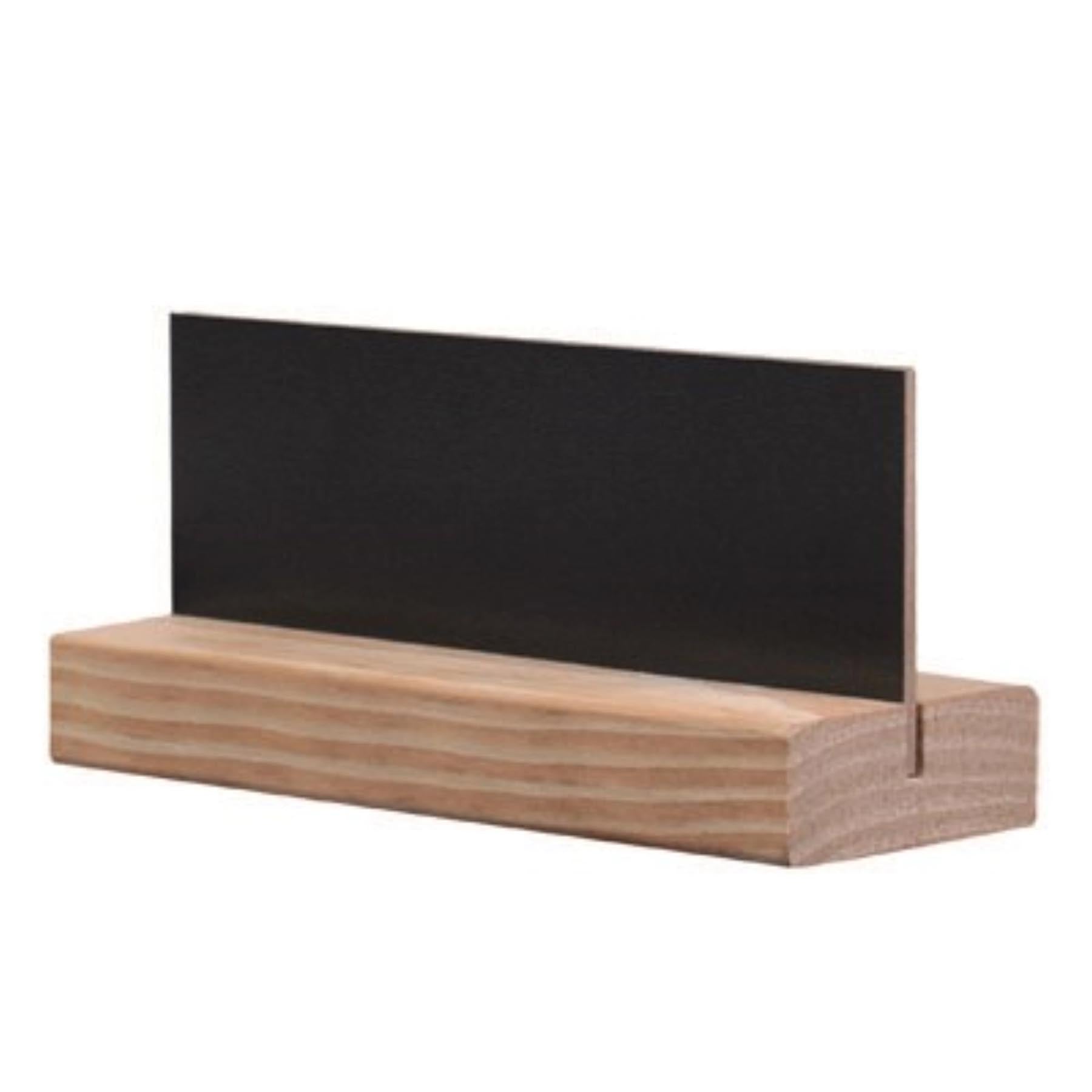 Tischsteller D4 Modigliani 8x15cm mit Holzfuss Pinie in präsentiert im Onlineshop von KAQTU Design AG. Büromaterial ist von Dag Style