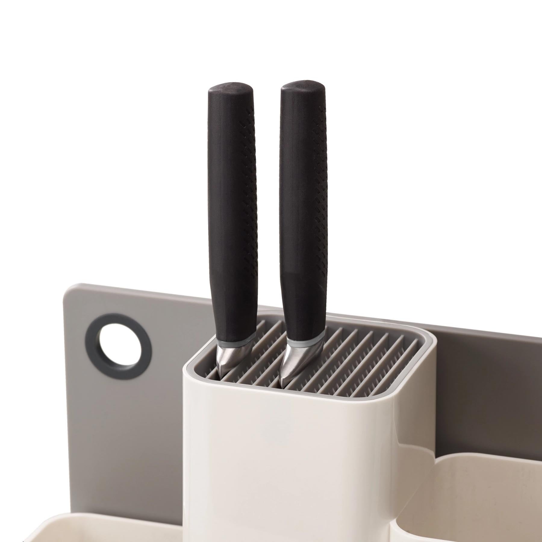 Praktisches Schneidebrett-Set von Joseph Joseph in stilvollem Weiß und Hellgrau, perfekt für jede Küche, Maße: 31x13x23cm, vereint Ästhetik und Nutzen.