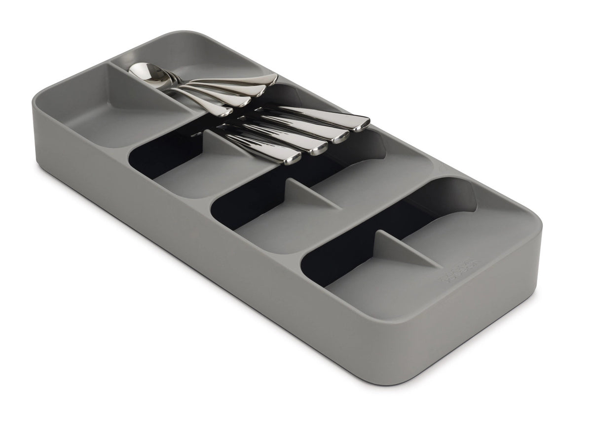 DrawerStore Großer, kompakter Besteckkasten - Grau in Silber präsentiert im Onlineshop von KAQTU Design AG. Küchenhelfer ist von Joseph Joseph
