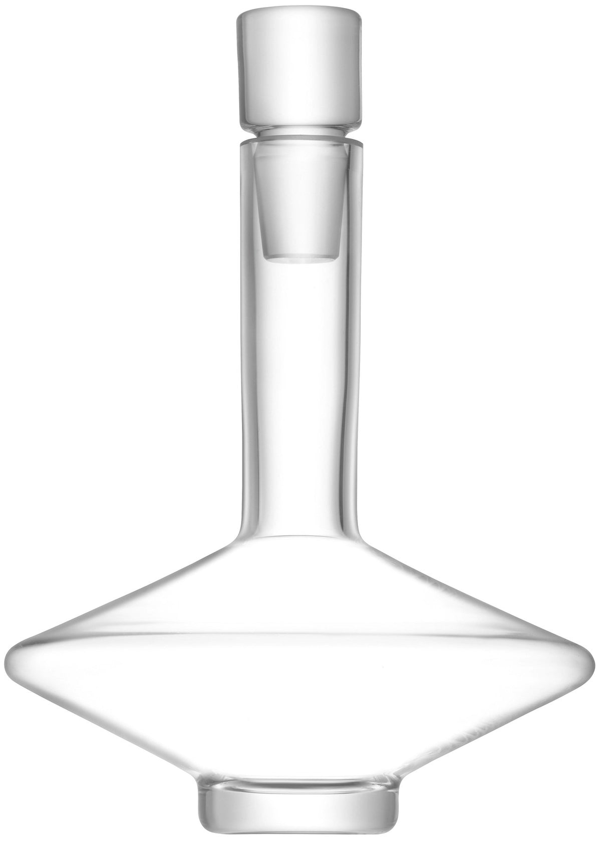 Transparenter Glas-Dekanter Metropole Malmo 1.8L von LSA, schlanke Form mit langem Hals, freigestellt auf hellem Hintergrund.