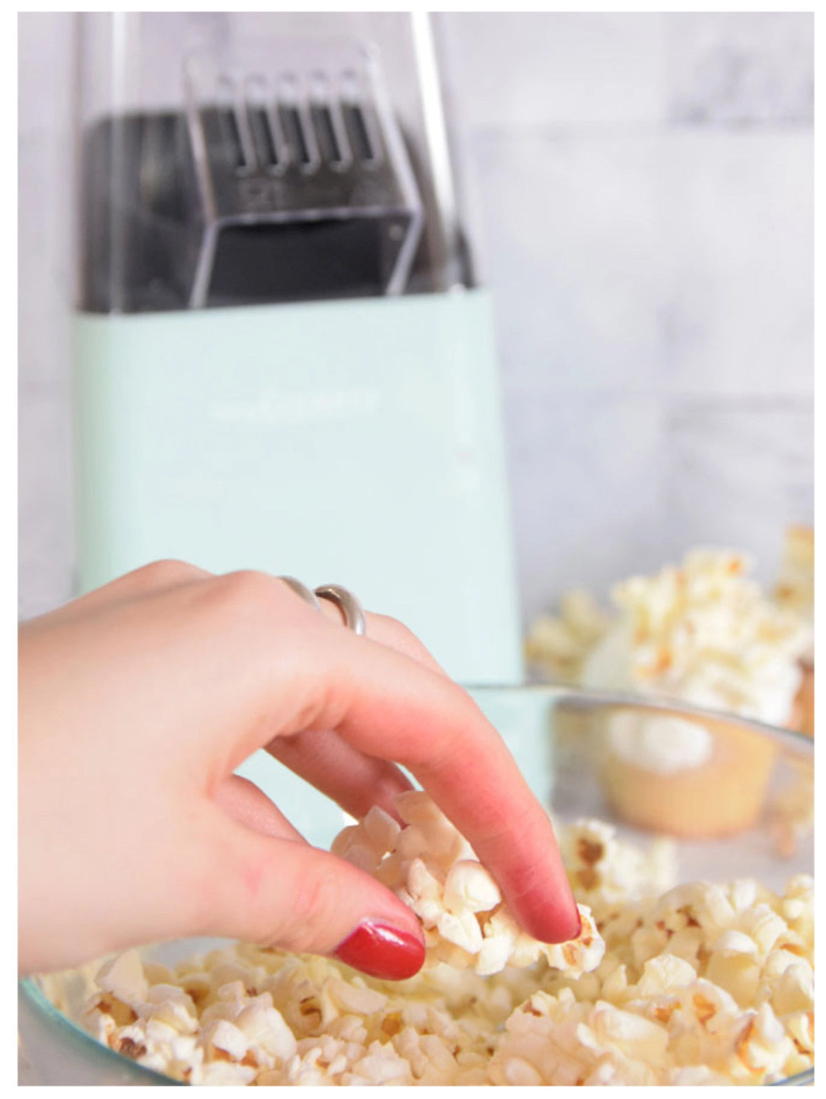 Popcorn Factory in Grün präsentiert im Onlineshop von KAQTU Design AG. Küchengerät ist von Scrap Cooking